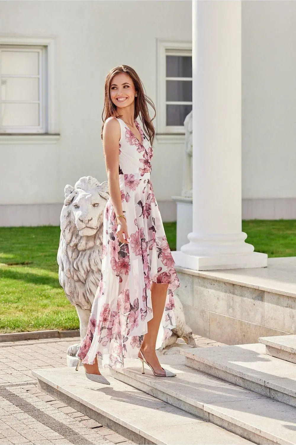 Roco Fashion maxi dress is made of light and delicate chiffon, which will be very comfortable to wear - Honesty Sales