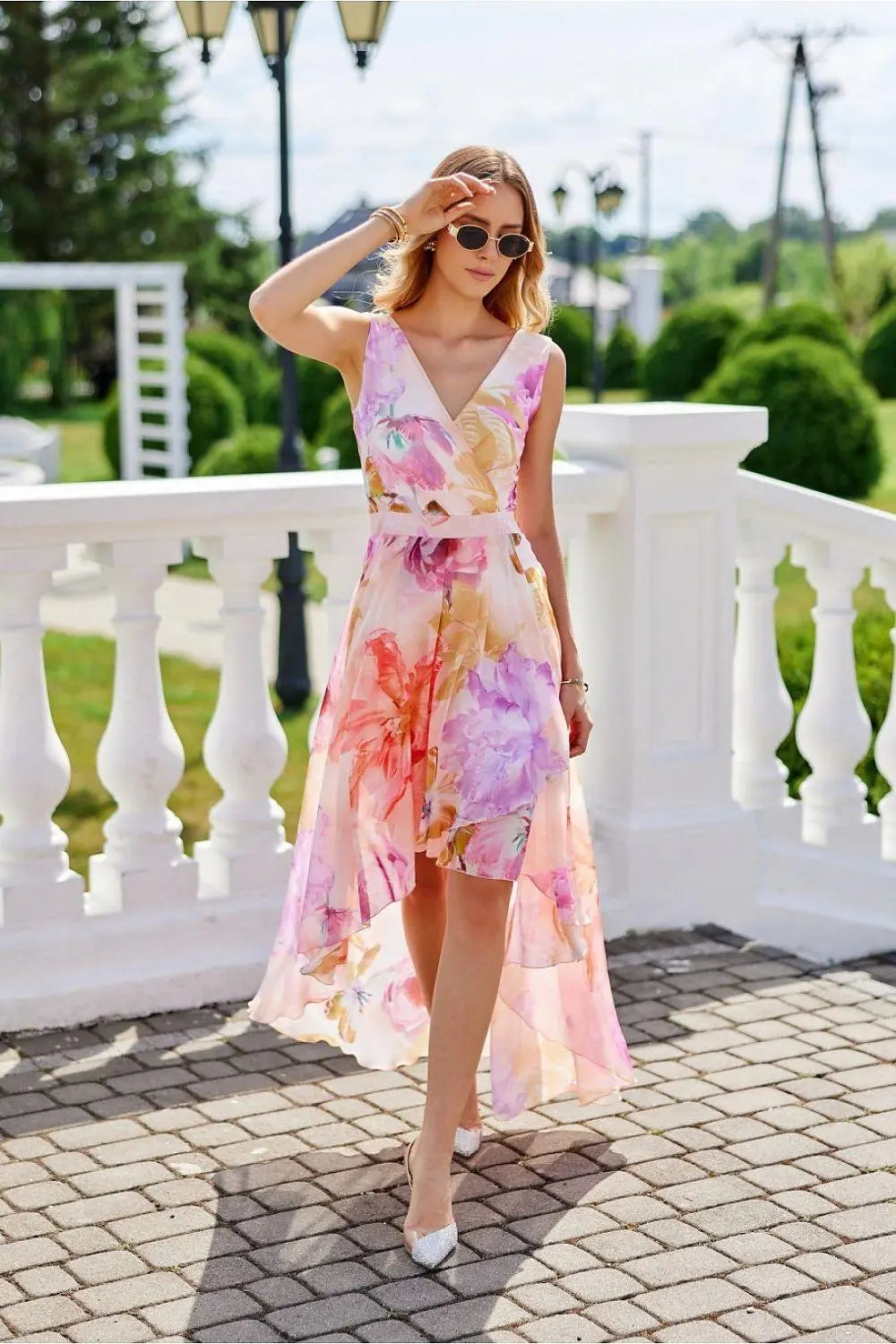 Roco Fashion maxi dress is made of light and delicate chiffon, which will be very comfortable to wear - Honesty Sales