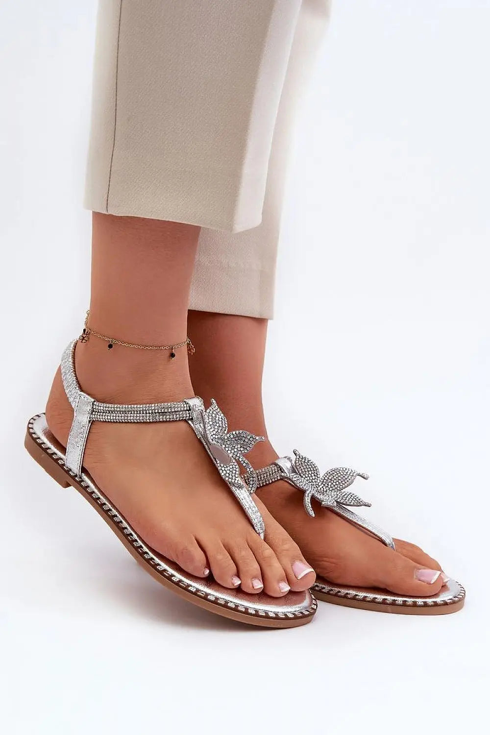 Sandals model 197843 Step in style - Honesty Sales U.K