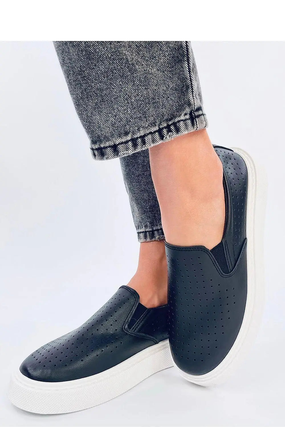 Slip-On Sneakers model 192608 Inello Image secondaire du produit