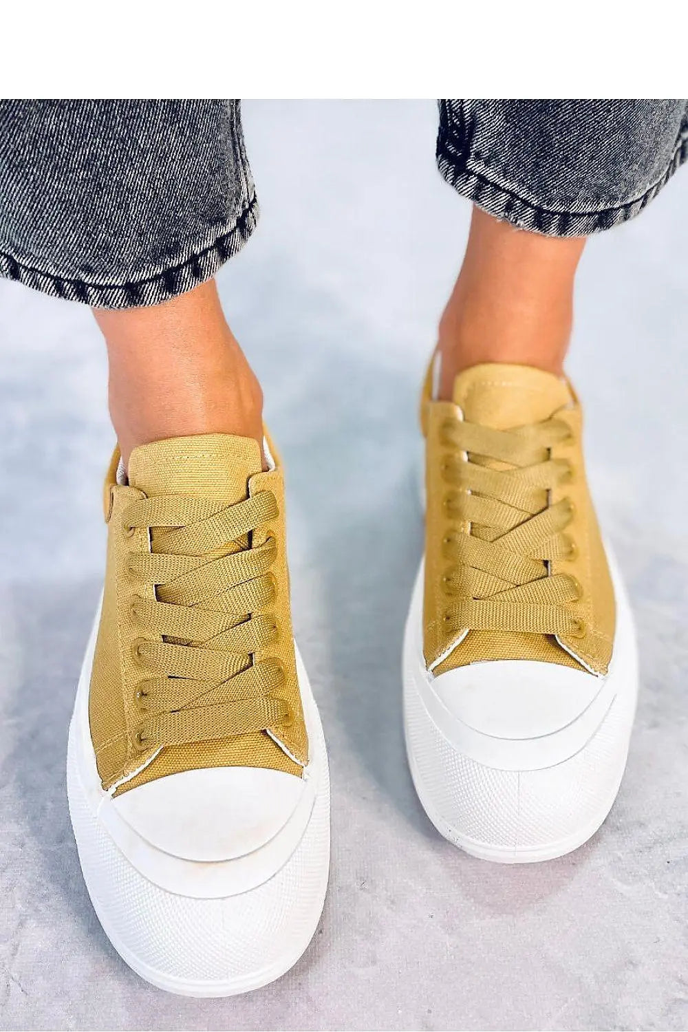 Sneakers model 177310 Inello - Honesty Sales U.K