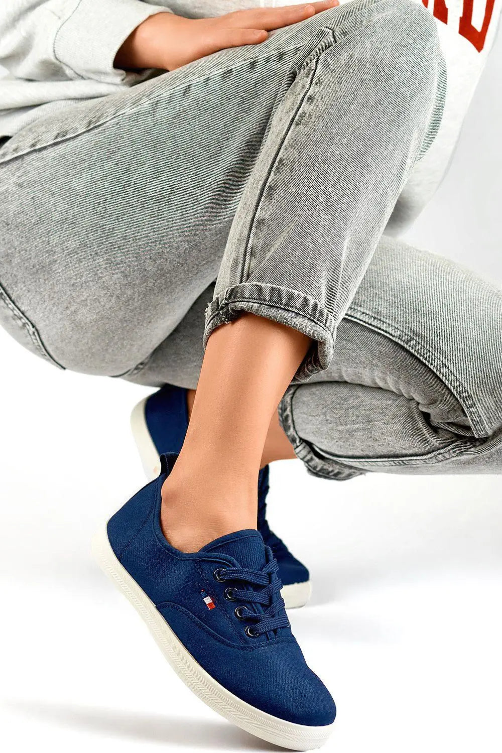 Sneakers model 193733 PRIMO - Honesty Sales U.K Image principale du produit