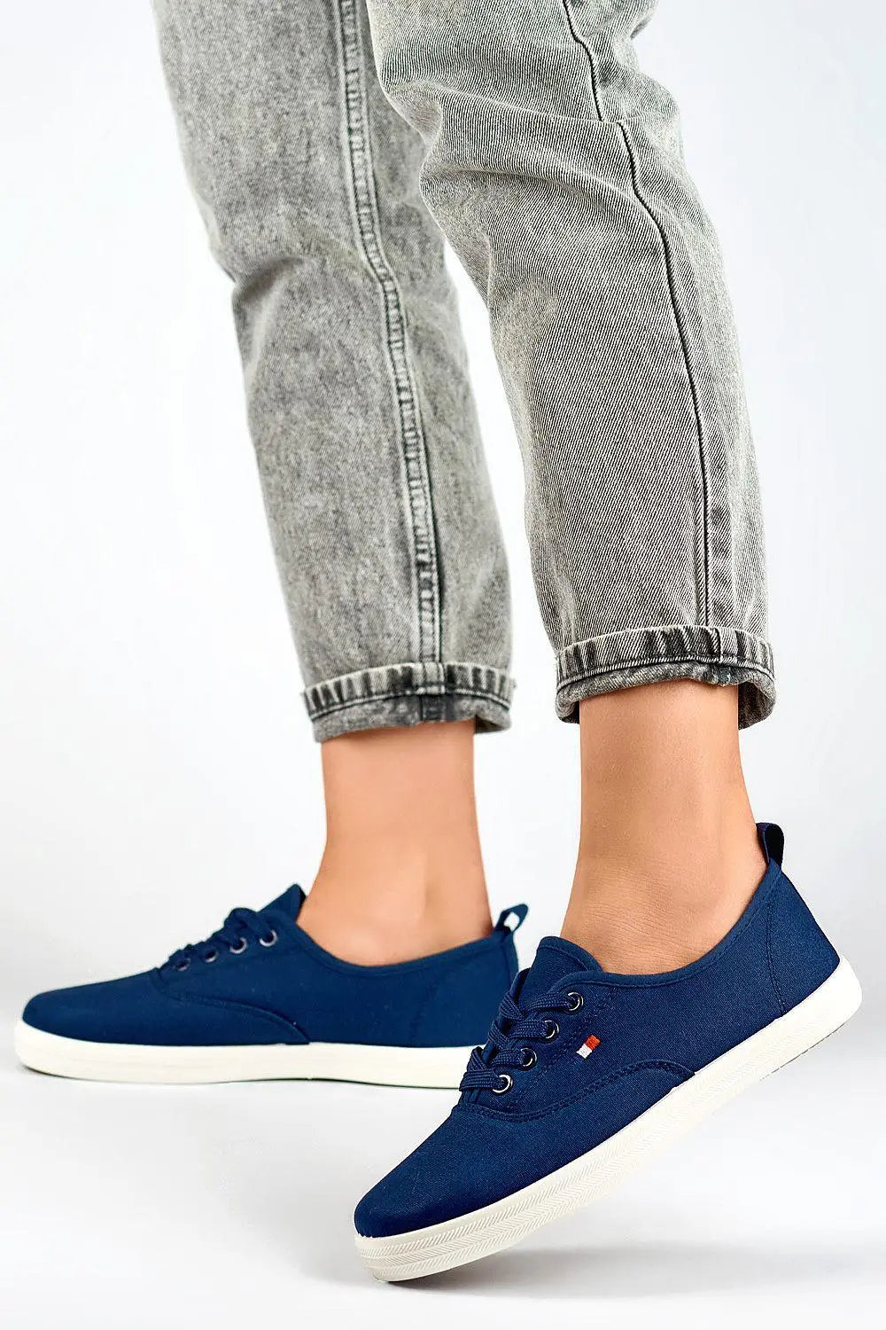 Sneakers model 193733 PRIMO Image secondaire du produit