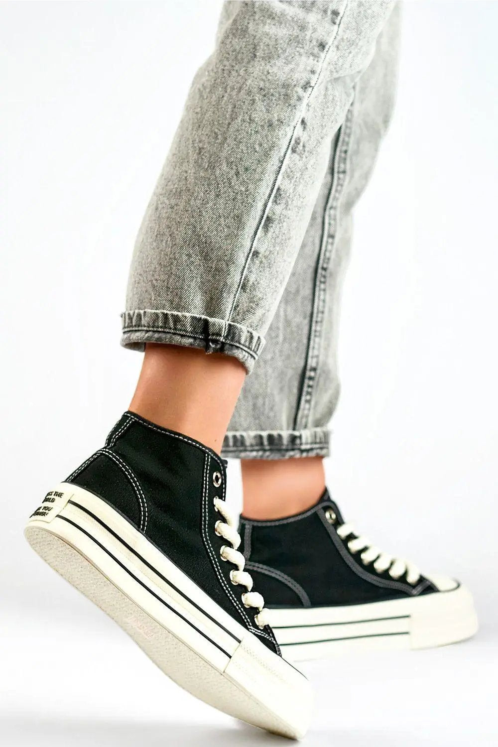 Sneakers model 193748 PRIMO - Honesty Sales U.K