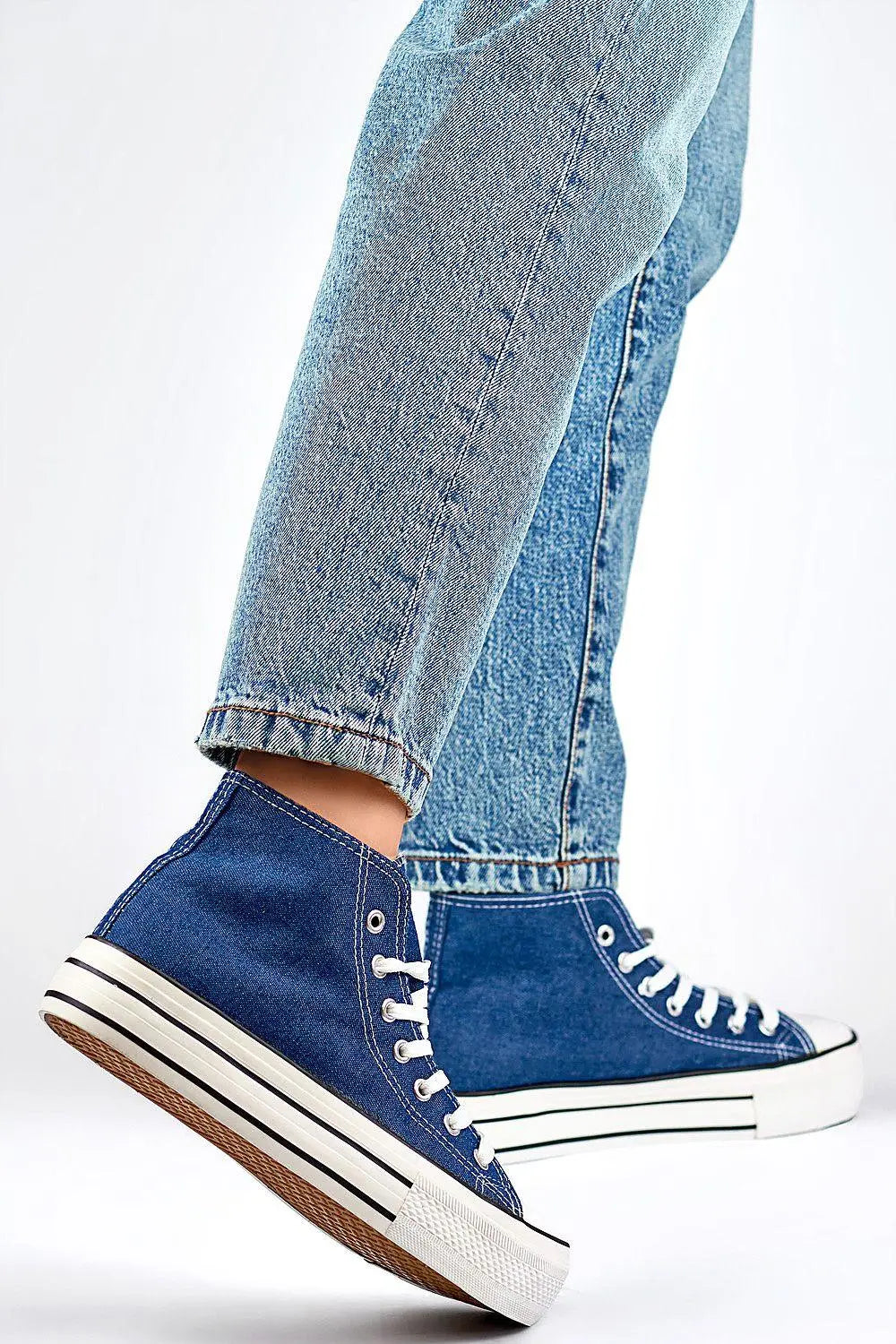 Sneakers model 194904 PRIMO - Honesty Sales U.K