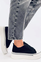 Sneakers model 195621 Inello - Honesty Sales U.K