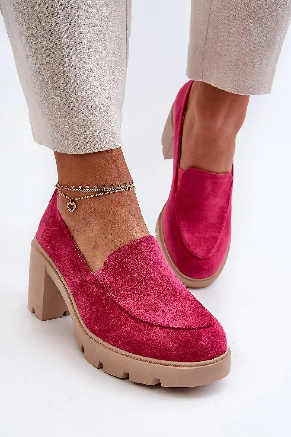 Heeled low shoes model 194976 Step in style - Honesty Sales U.K