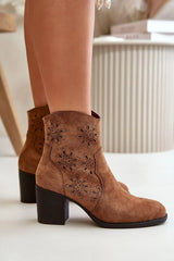 Heel boots model 199069 Step in style - Honesty Sales U.K
