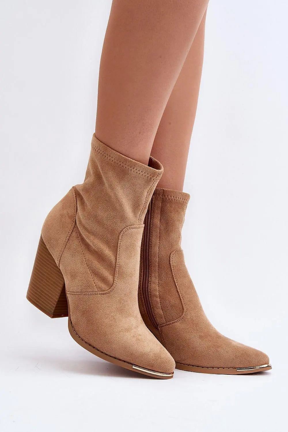 Heel boots model 192679 Step in style - Honesty Sales U.K