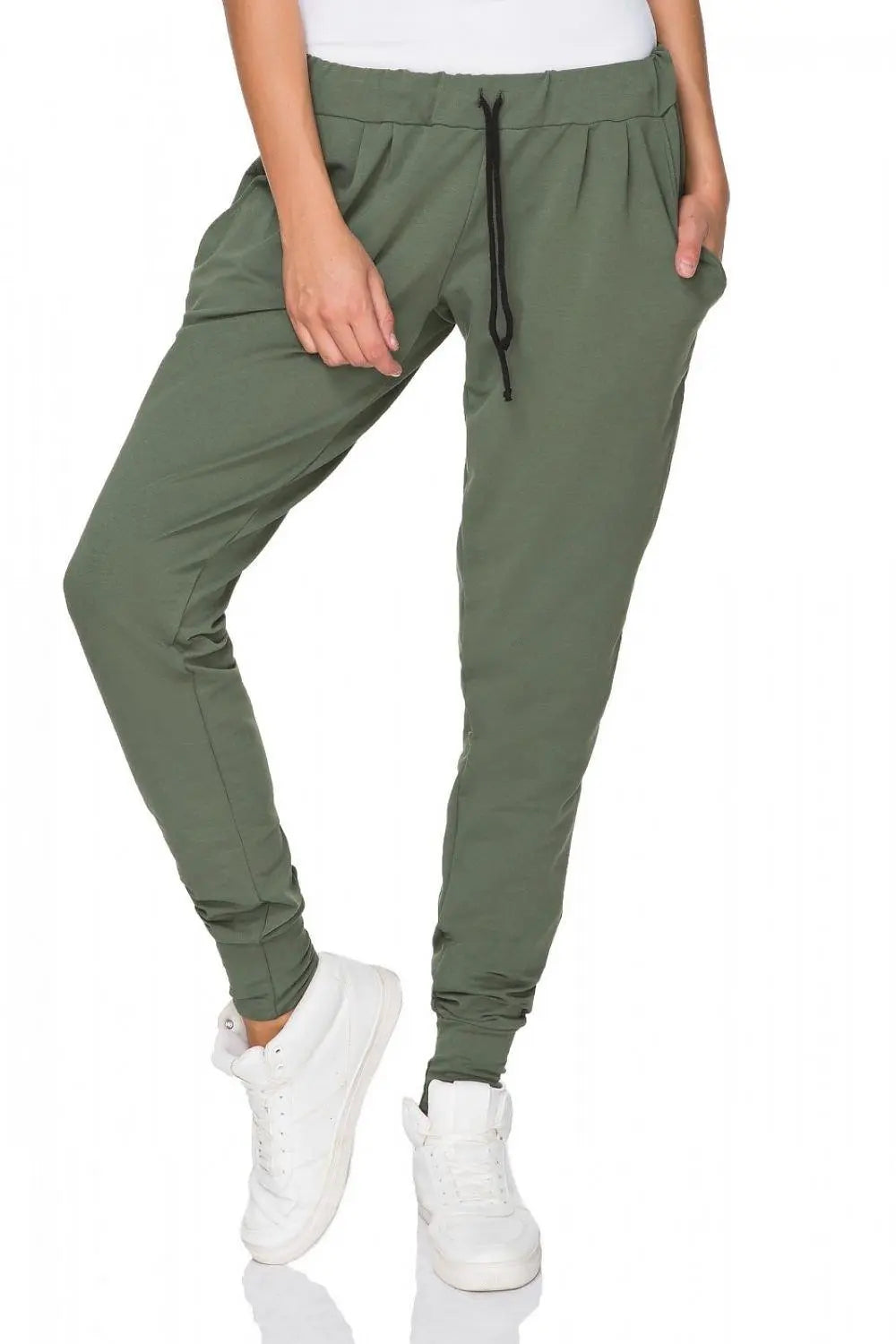 Tracksuit trousers model 107313 Tessita - Honesty Sales U.K