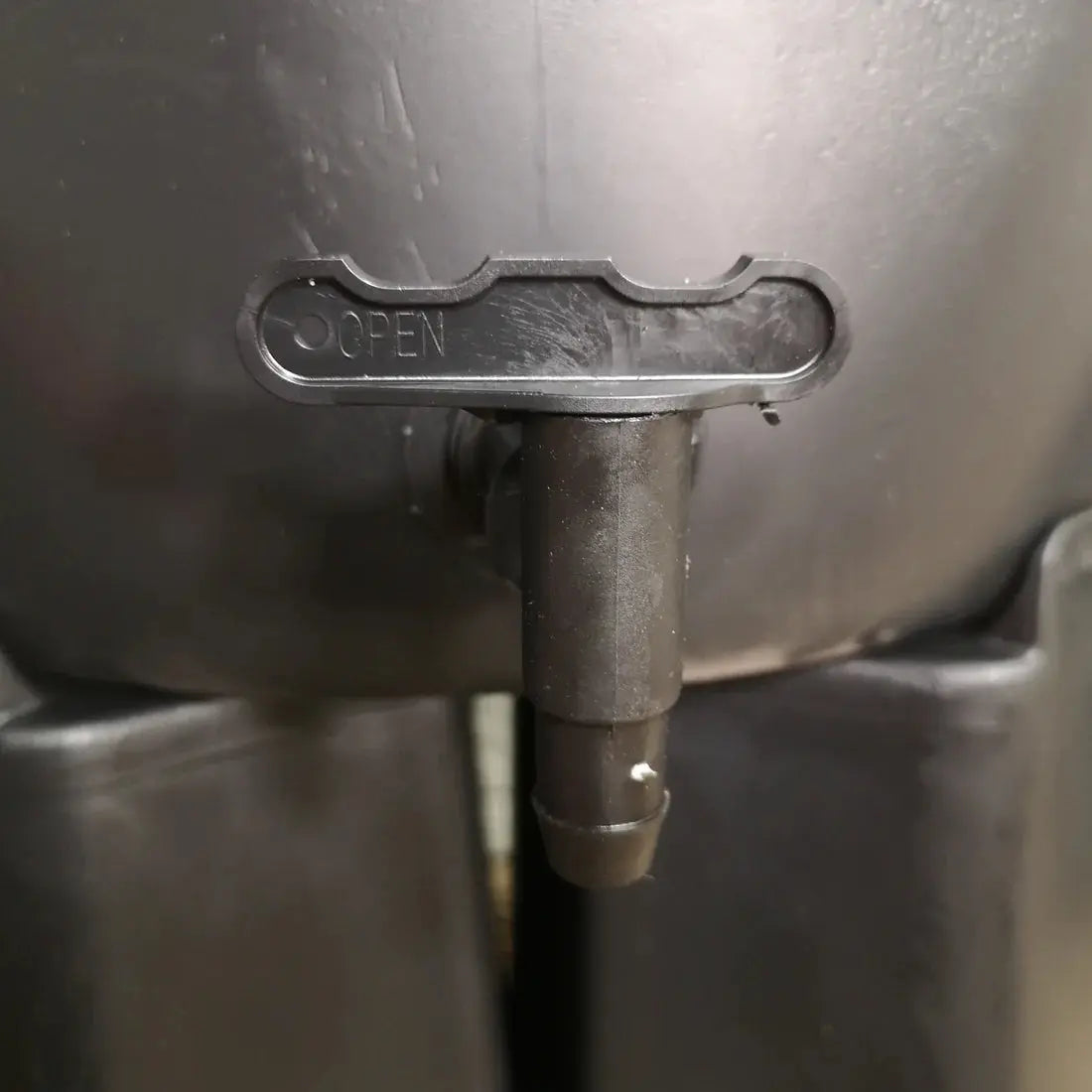 Ward Garden Water Butt Set with Tap Honesty Sales