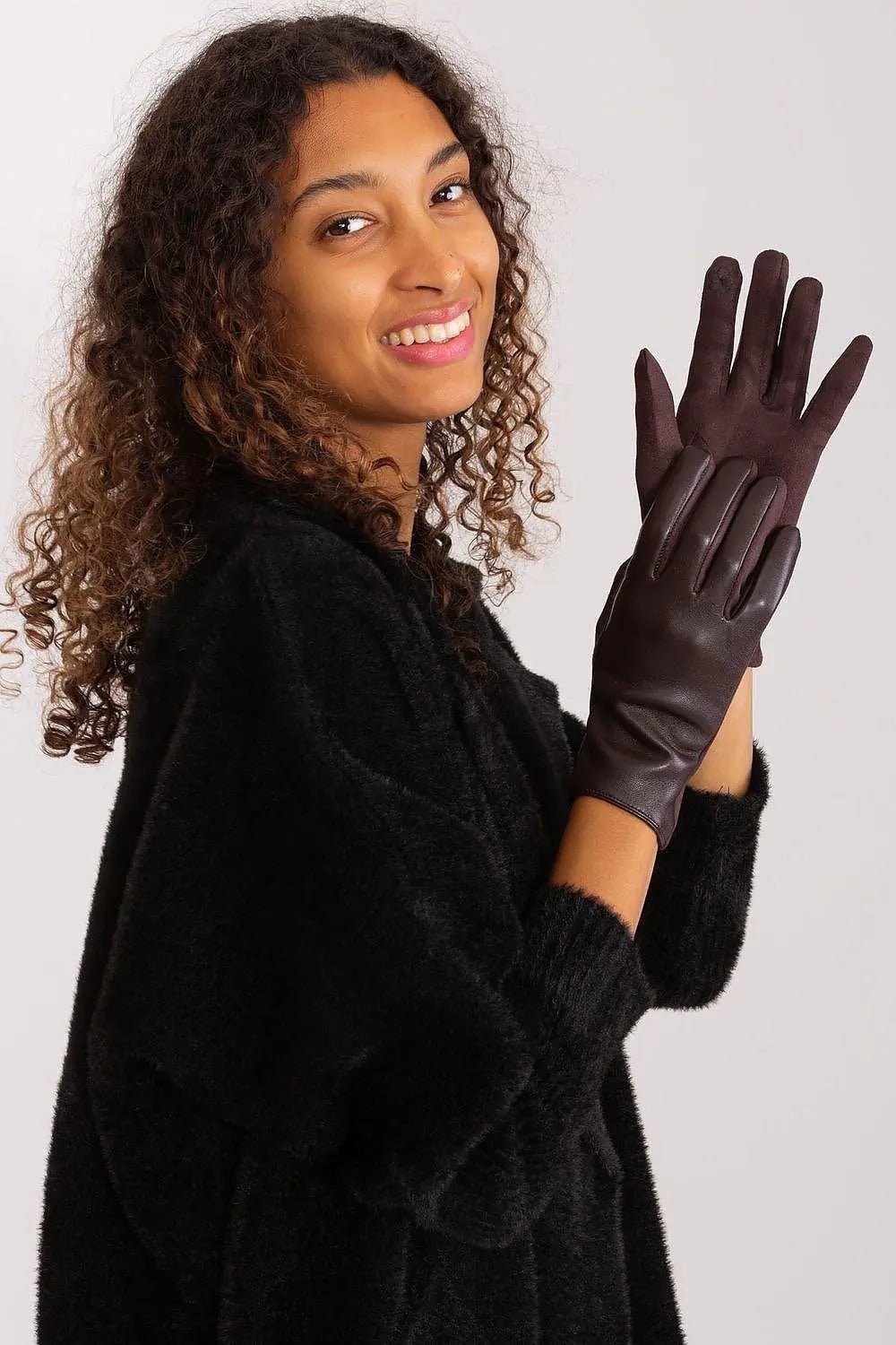AT Fashionable Women’s Gloves with Phone-Friendly Embroidery - Honesty Sales