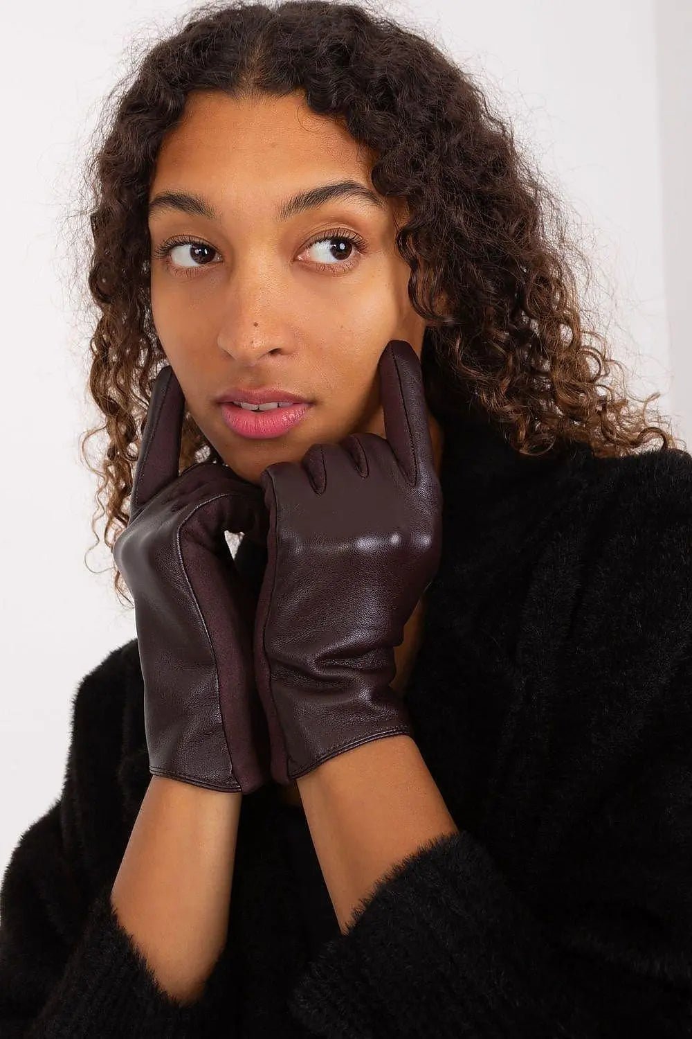 AT Fashionable Women’s Gloves with Phone-Friendly Embroidery - Honesty Sales