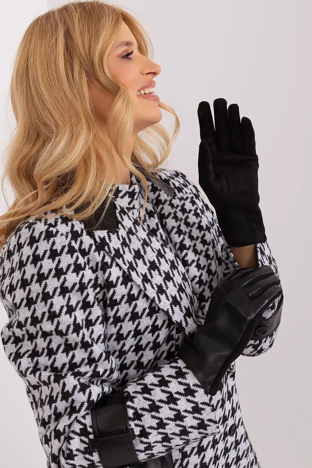 AT Fashionable Women’s Gloves with Phone-Friendly Embroidery - Honesty Sales