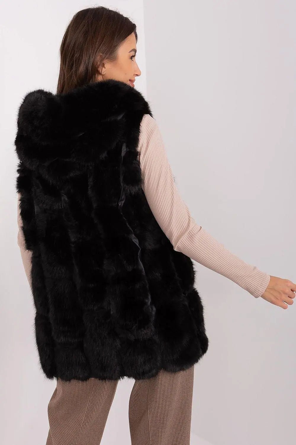 A.T fur polyester vest - Honesty Sales