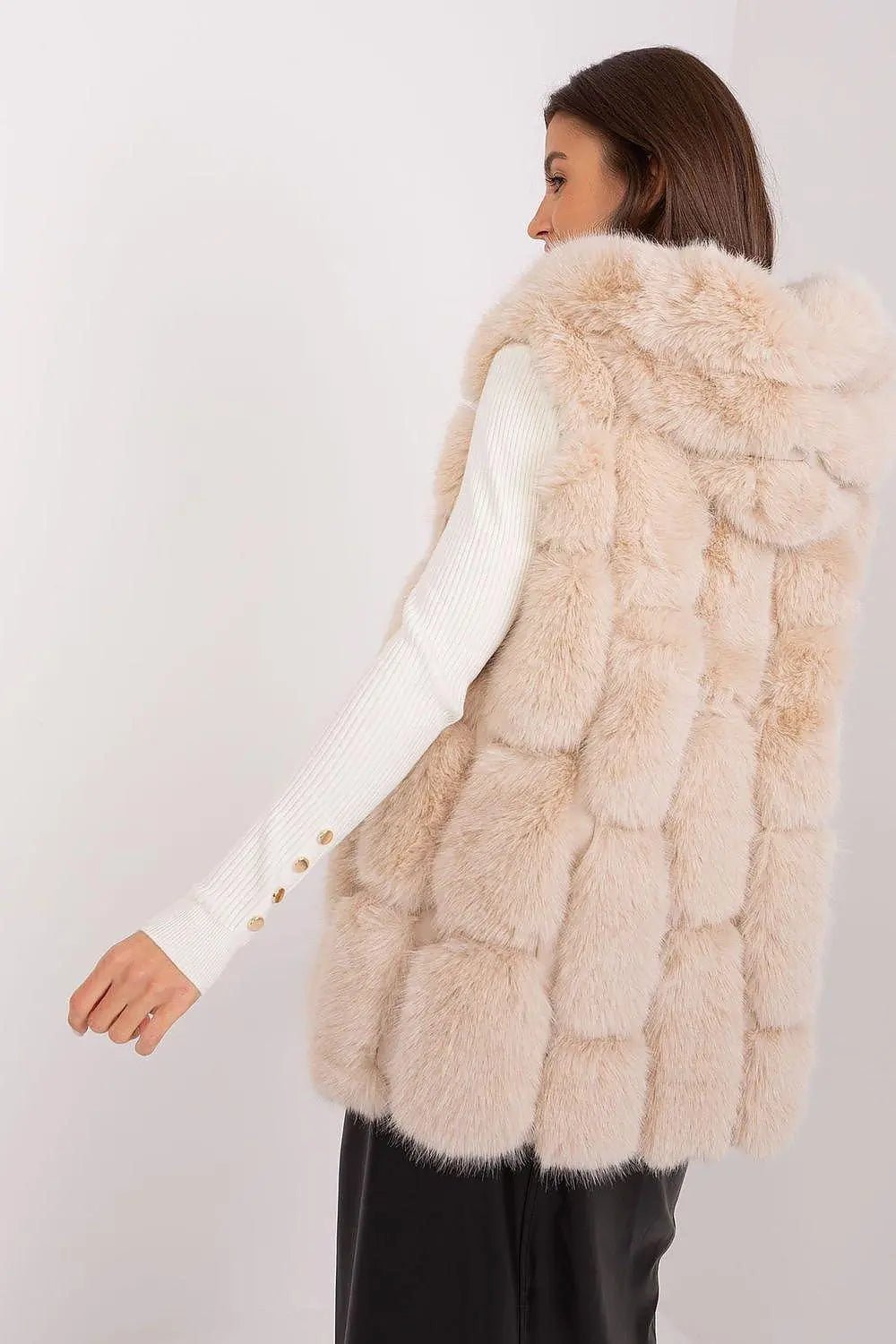 A.T fur polyester vest - Honesty Sales