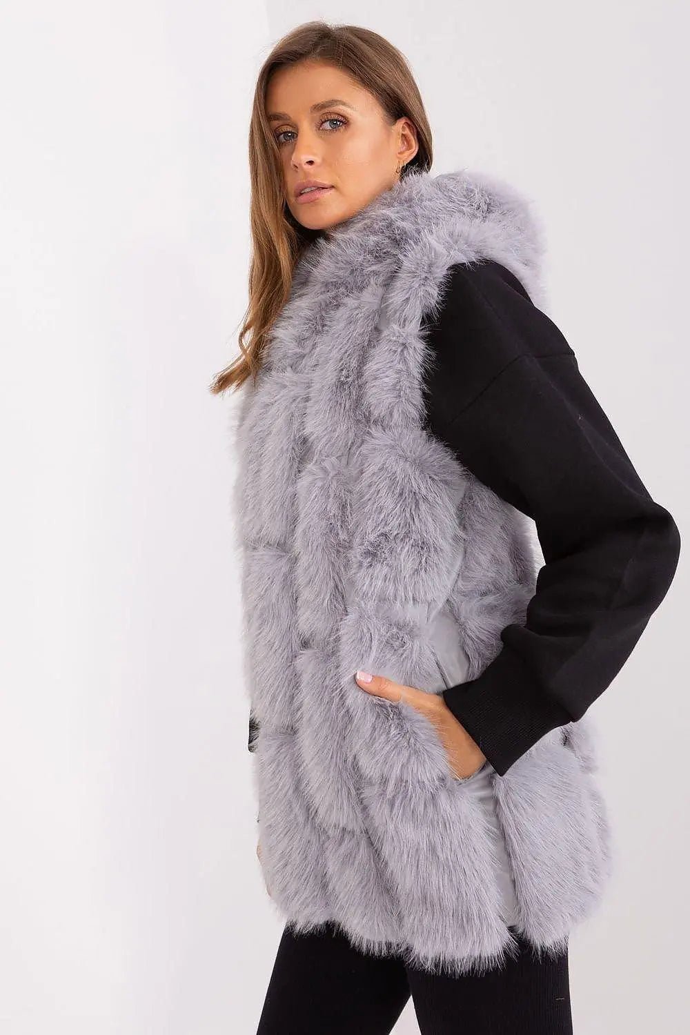 A.T fur polyester vest - Honesty Sales