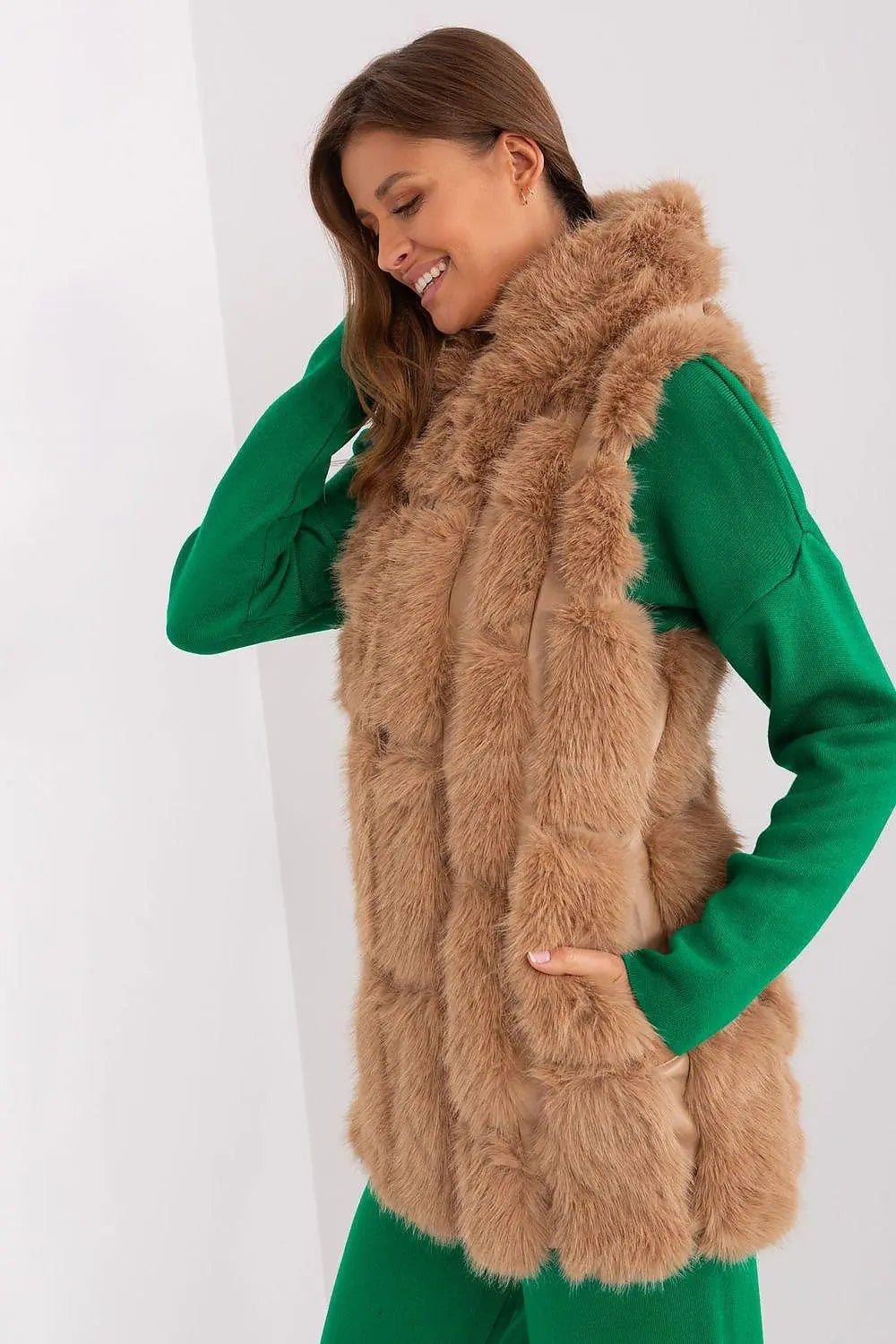 A.T fur polyester vest - Honesty Sales