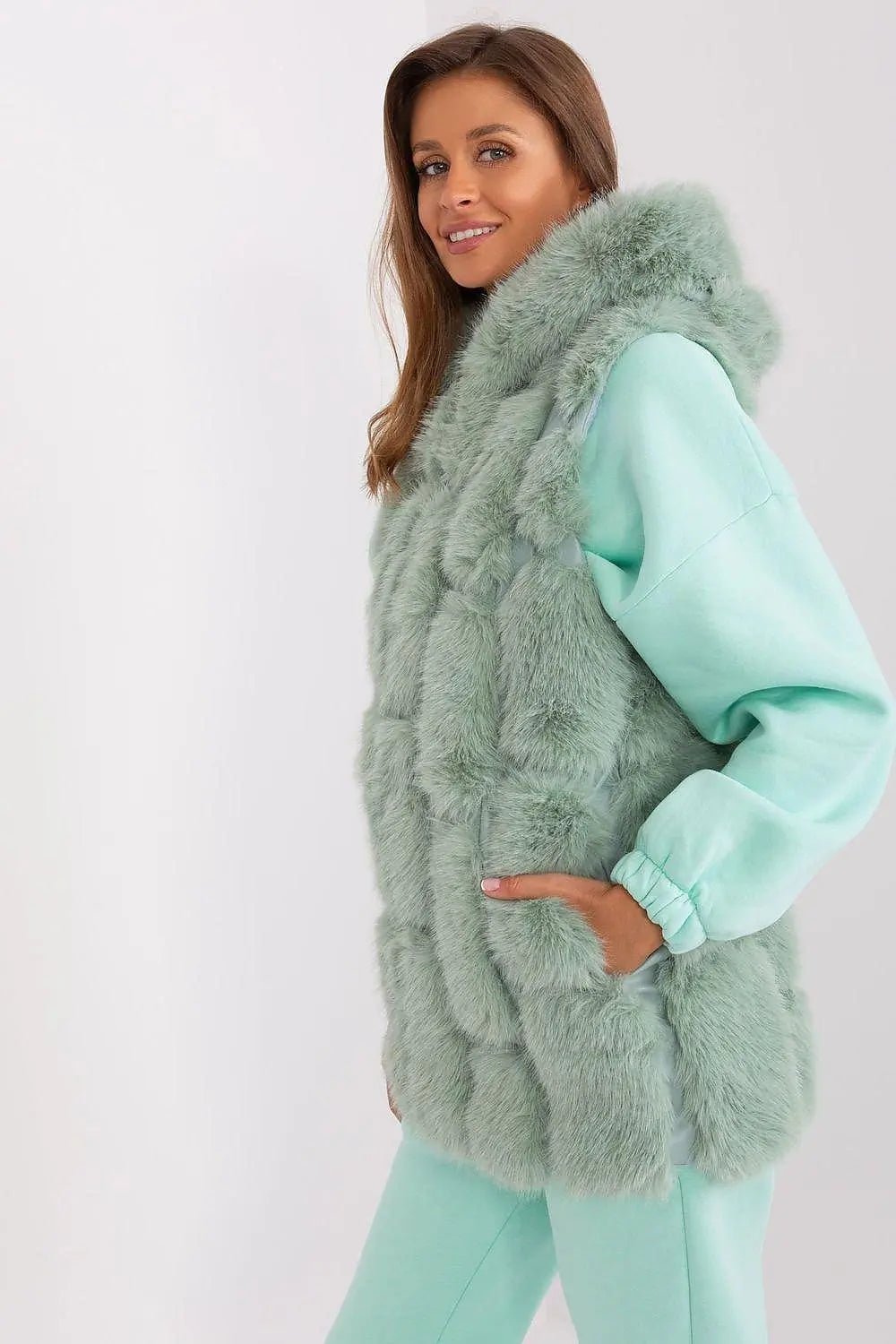 A.T fur polyester vest - Honesty Sales