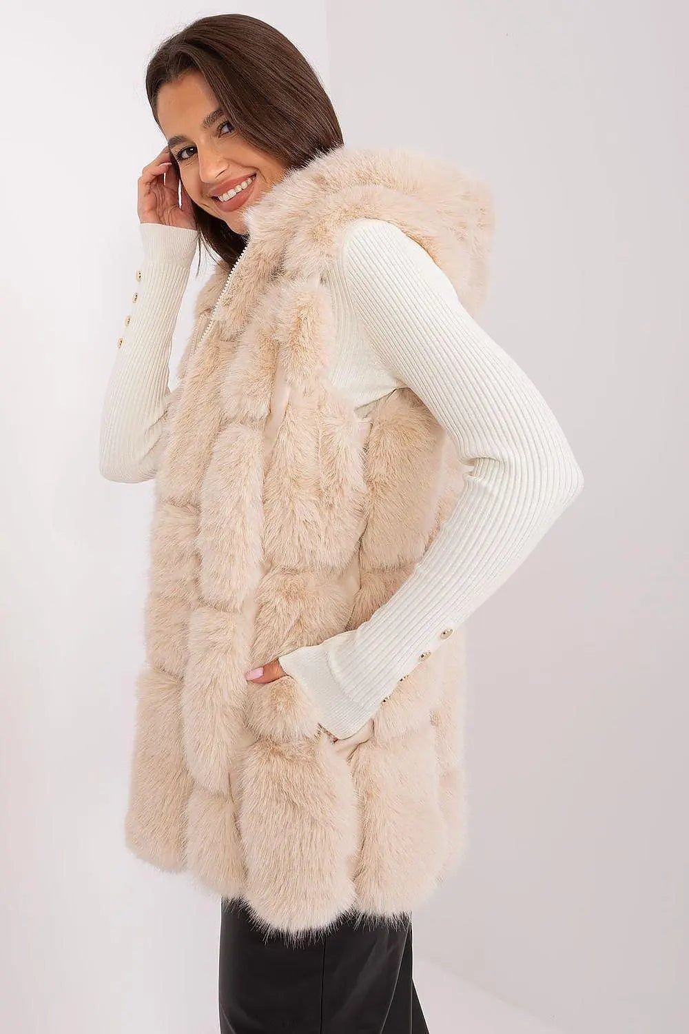 A.T fur polyester vest - Honesty Sales