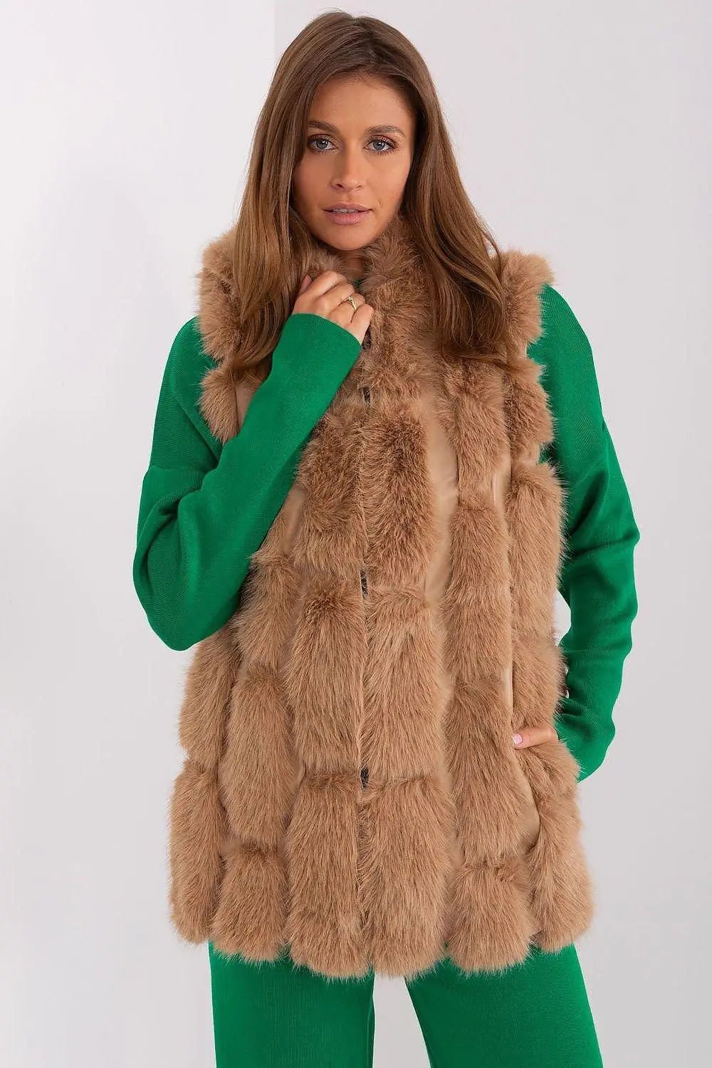A.T fur polyester vest - Honesty Sales