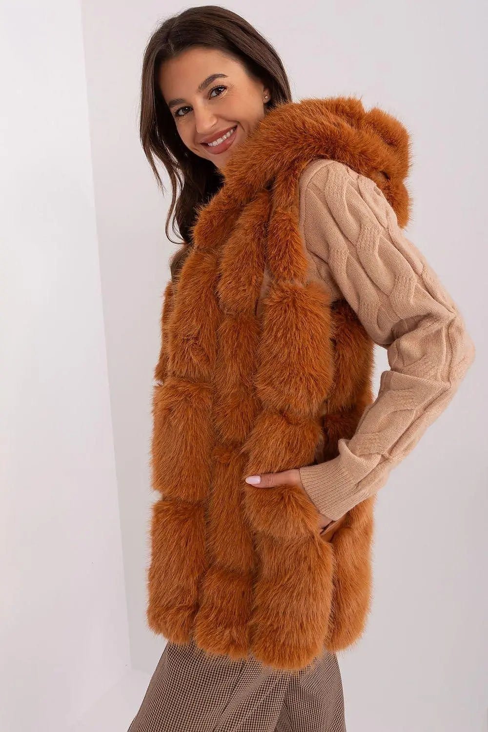 A.T fur polyester vest - Honesty Sales