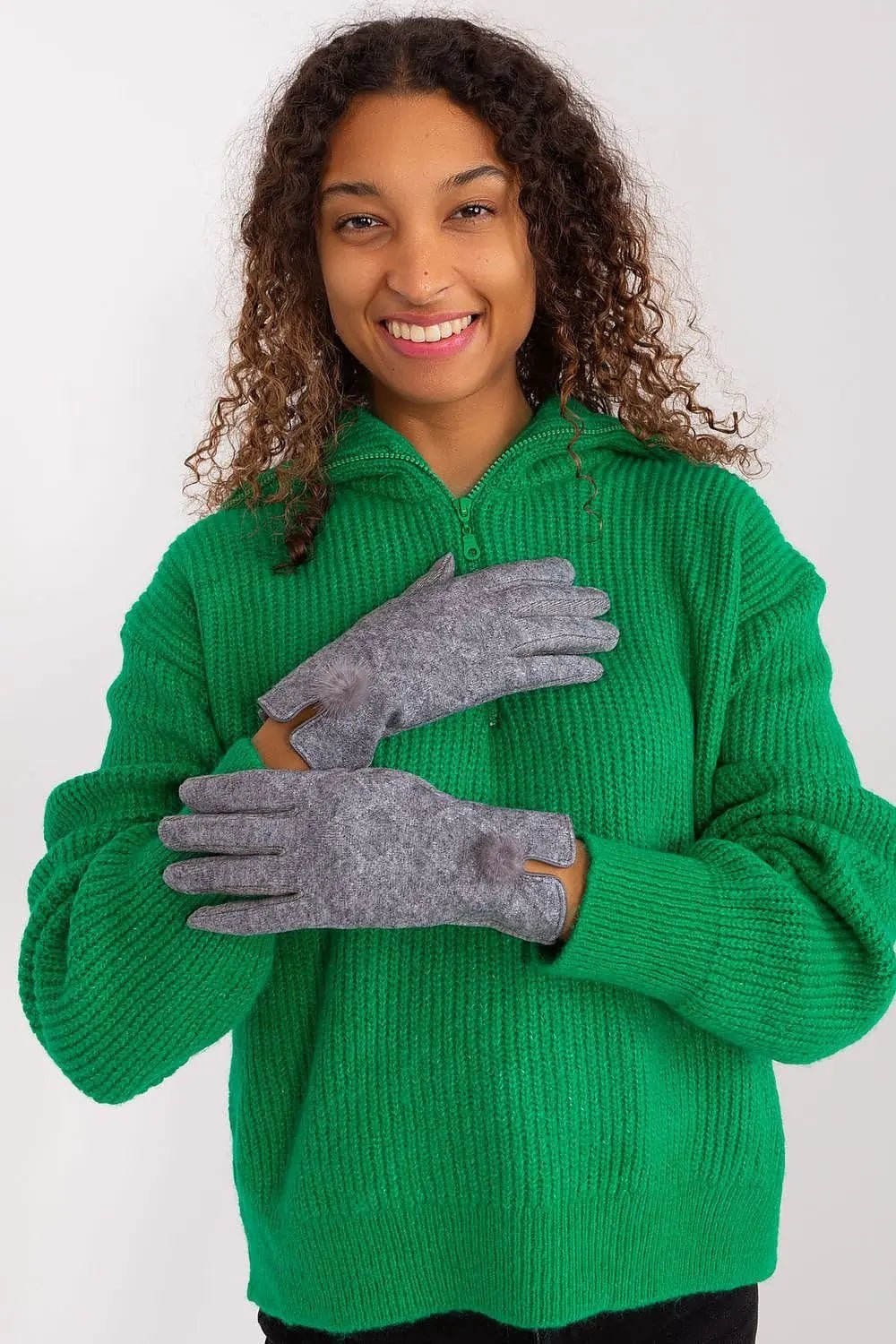 AT Gloves model 191073 - Honesty Sales