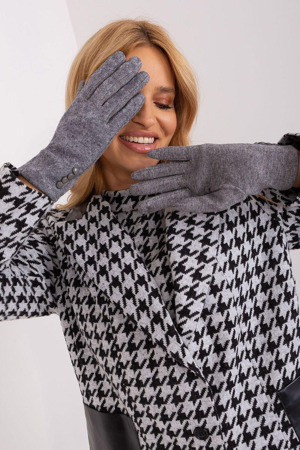 AT Gloves model 191102 - Honesty Sales