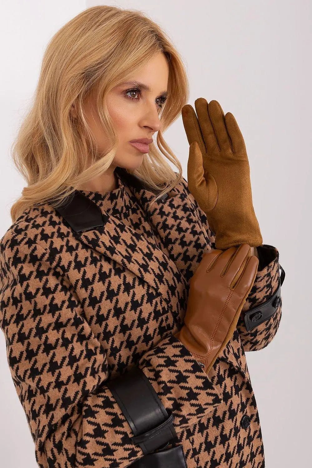AT Gloves Model 191103 – Elegant Women's Insulated Touchscreen Gloves - Honesty Sales