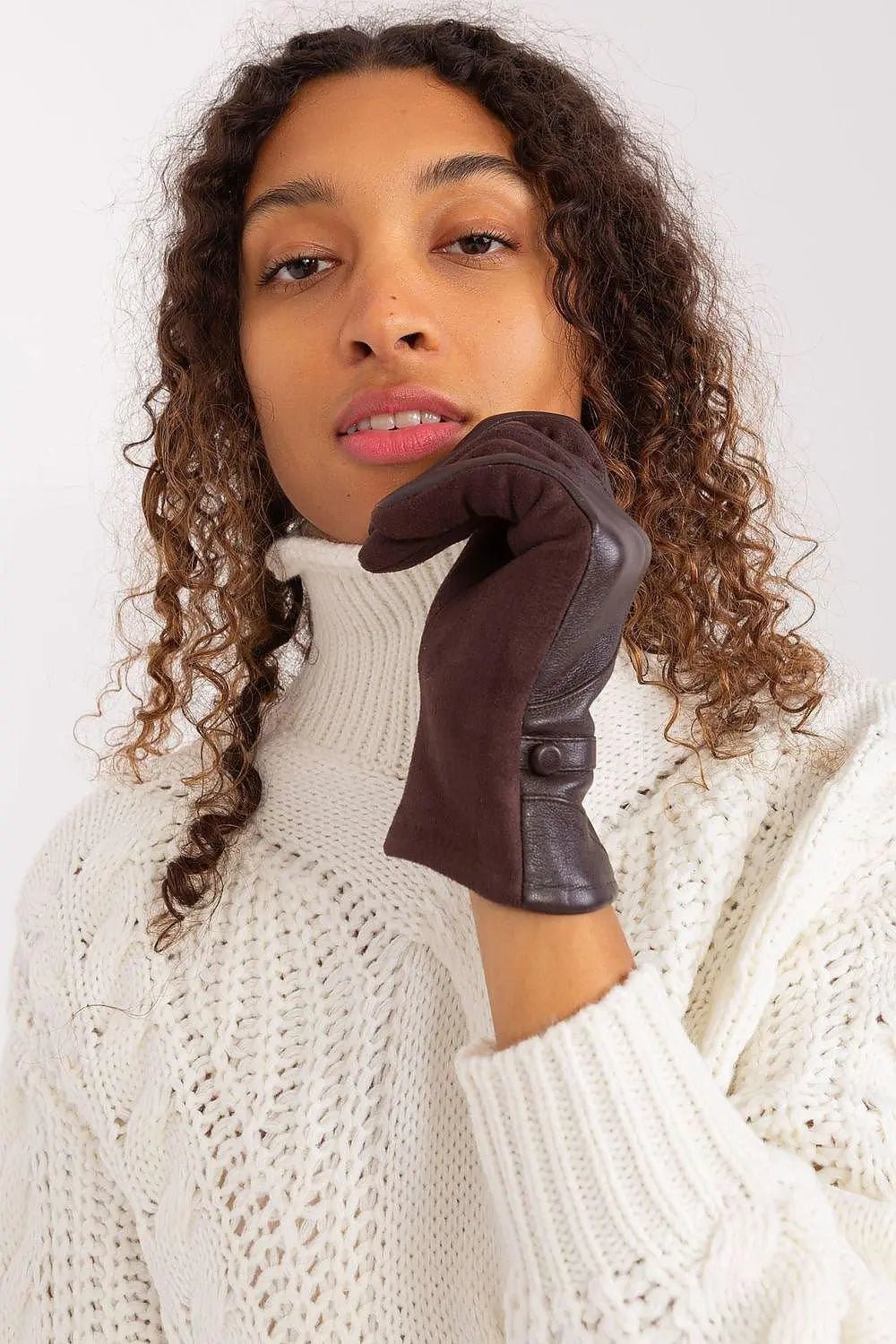 AT Gloves Model 191350 – Durable Grip, Everyday Protection - Honesty Sales