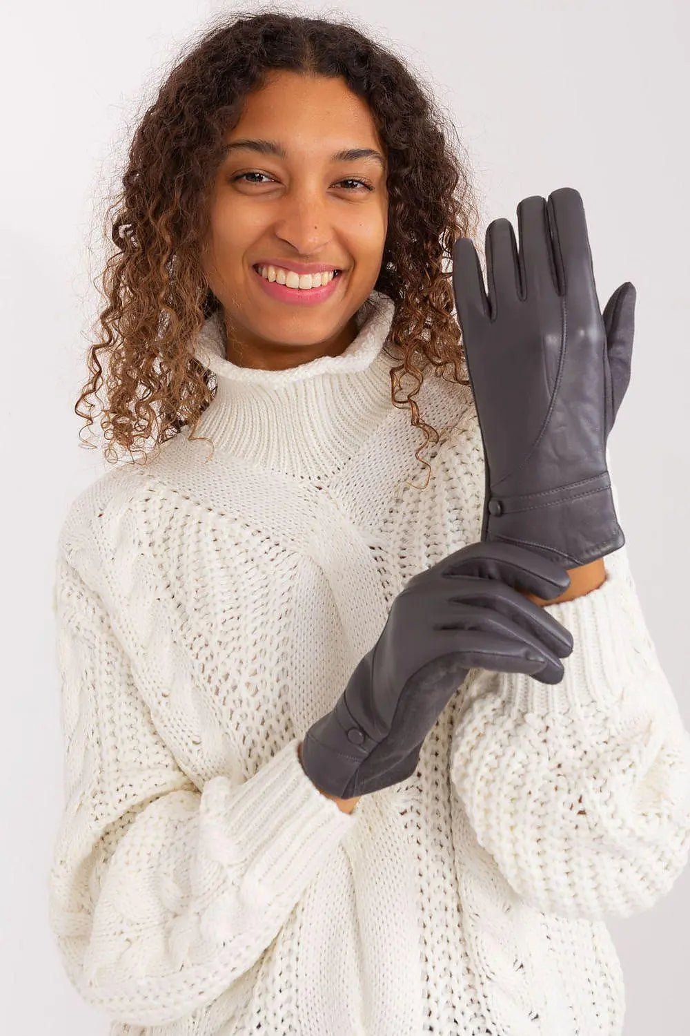AT Gloves Model 191350 – Durable Grip, Everyday Protection - Honesty Sales