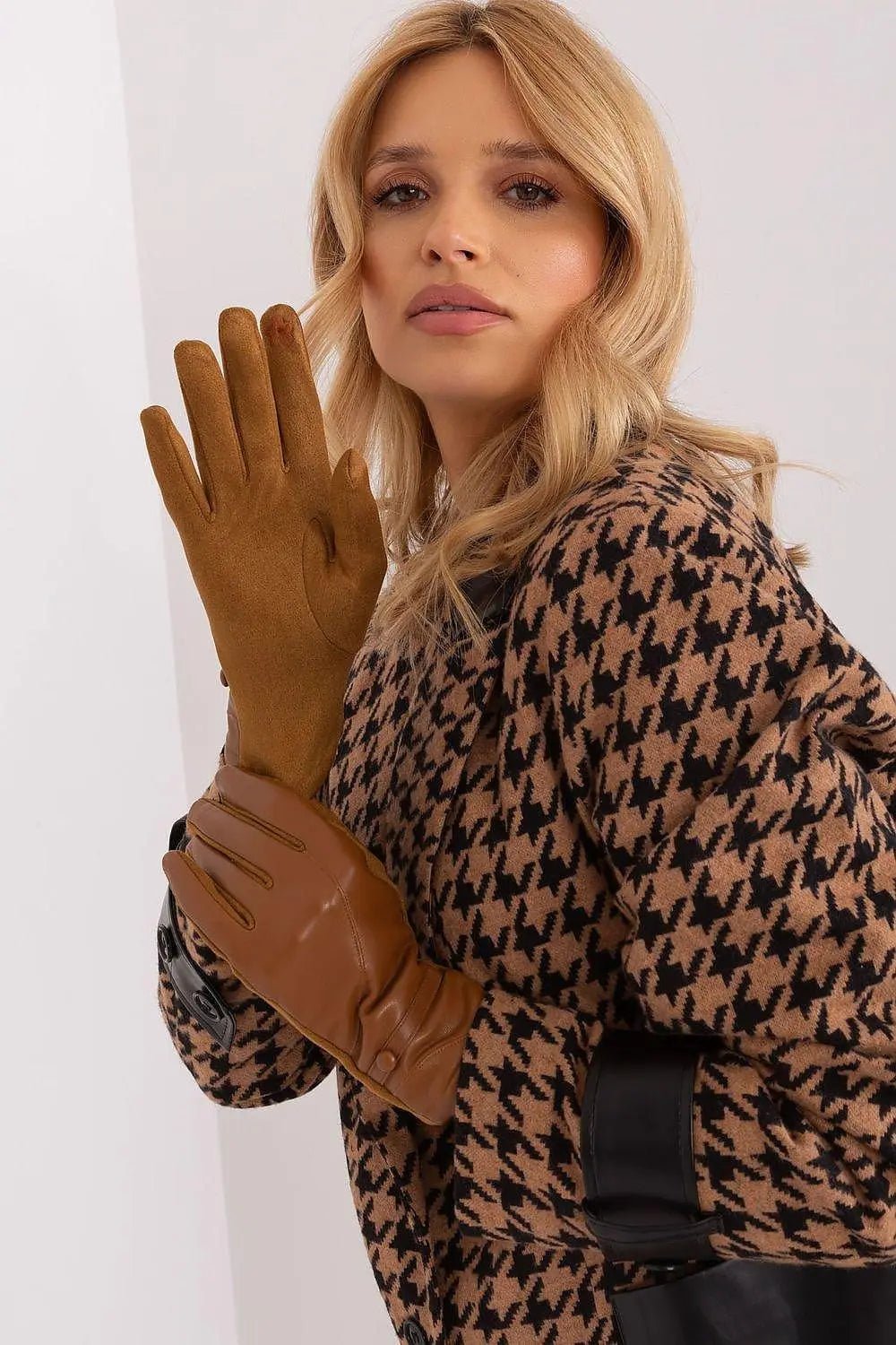 AT Gloves Model 191350 – Durable Grip, Everyday Protection - Honesty Sales