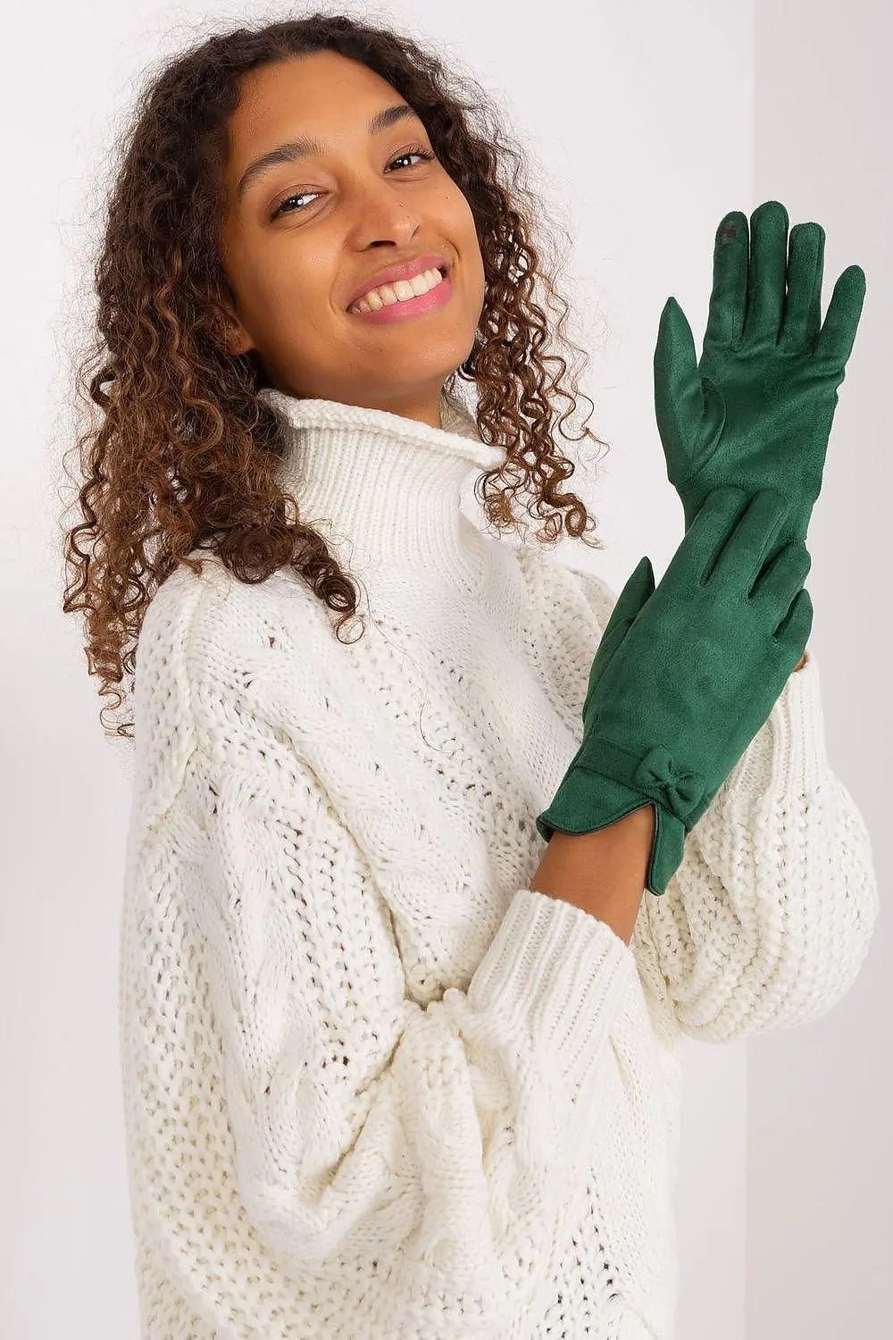 AT Gloves model 191353 - Honesty Sales