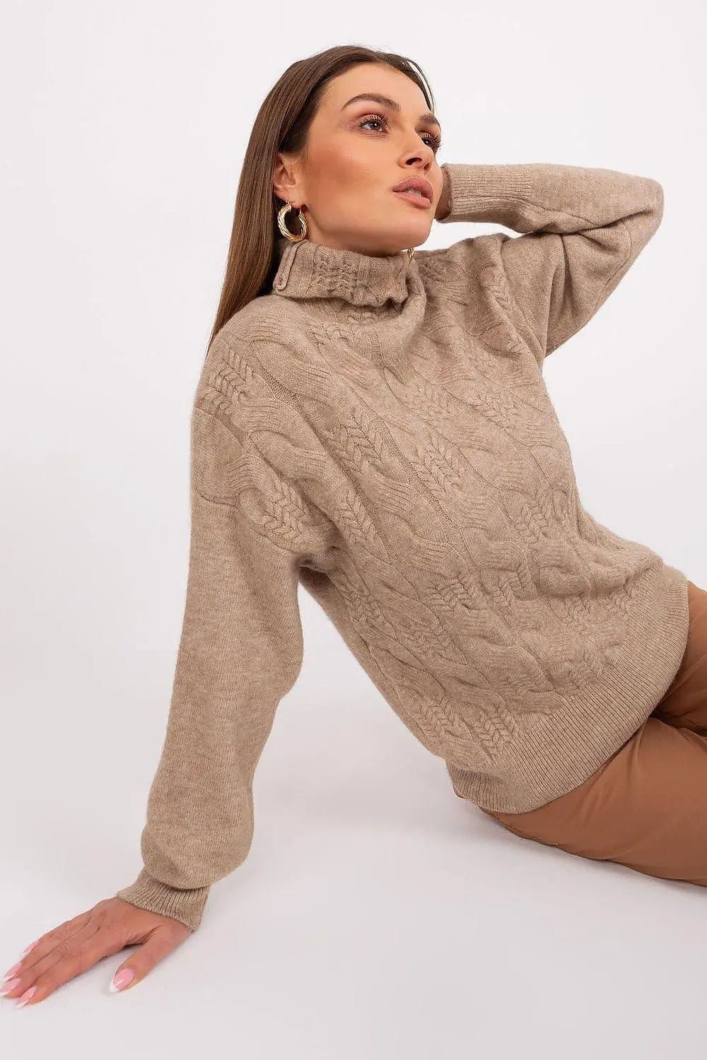 AT high-quality acrylic turtleneck sweater - Honesty Sales