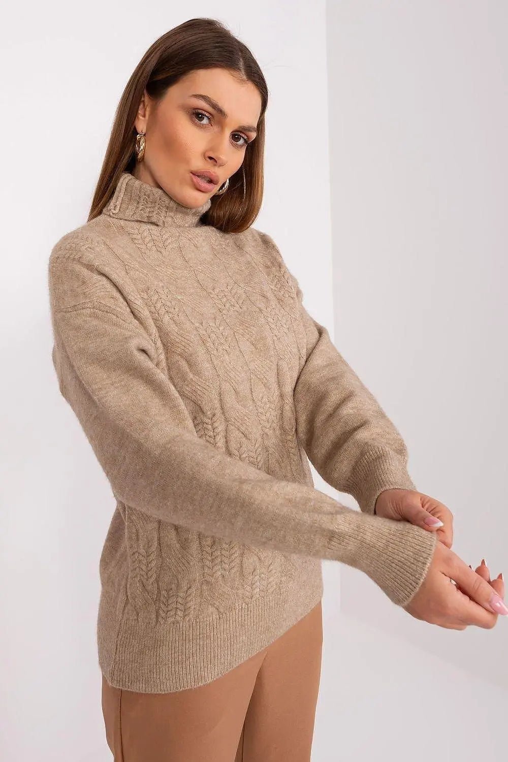 AT high-quality acrylic turtleneck sweater - Honesty Sales