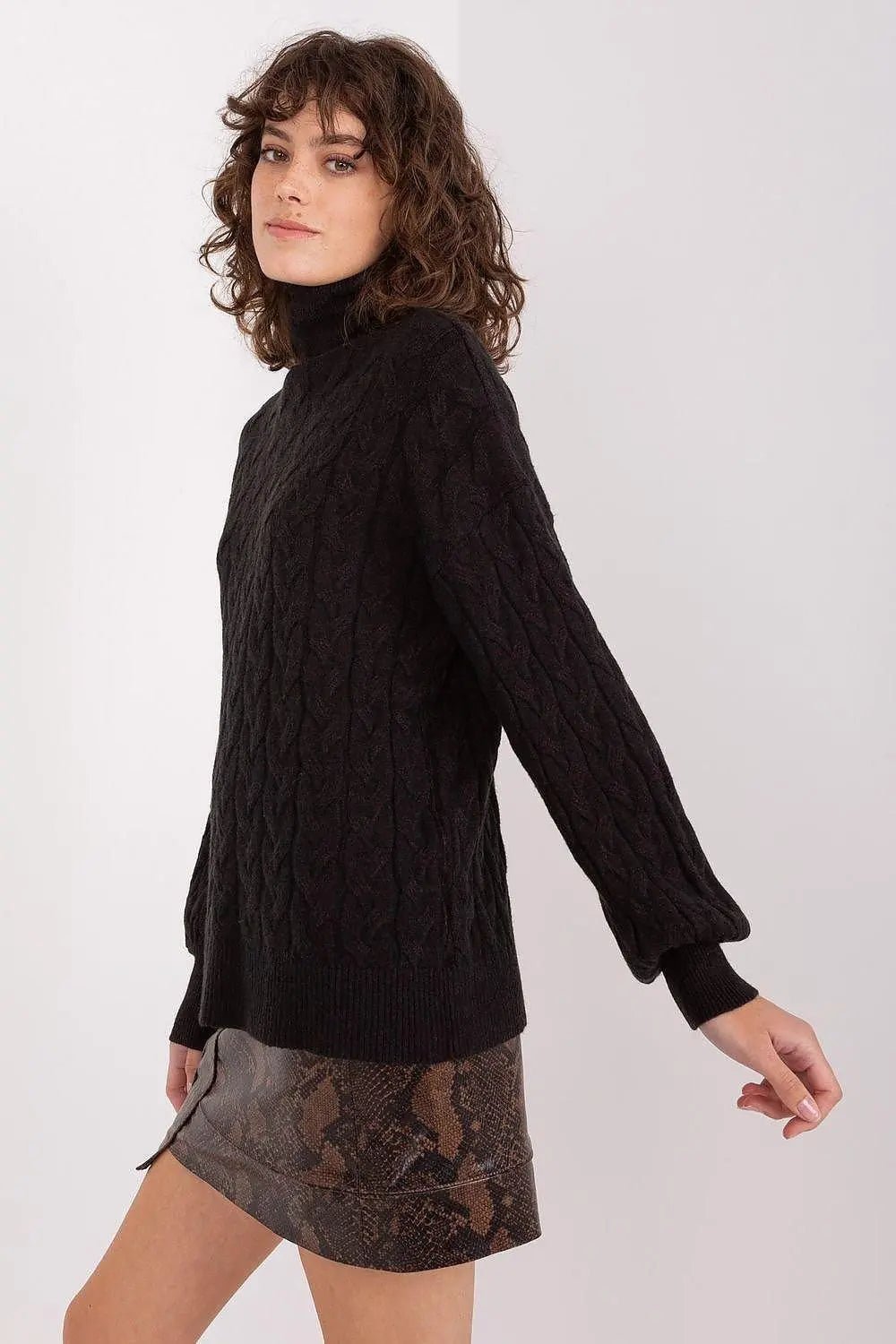 AT long sleeve turtleneck sweater - Honesty Sales