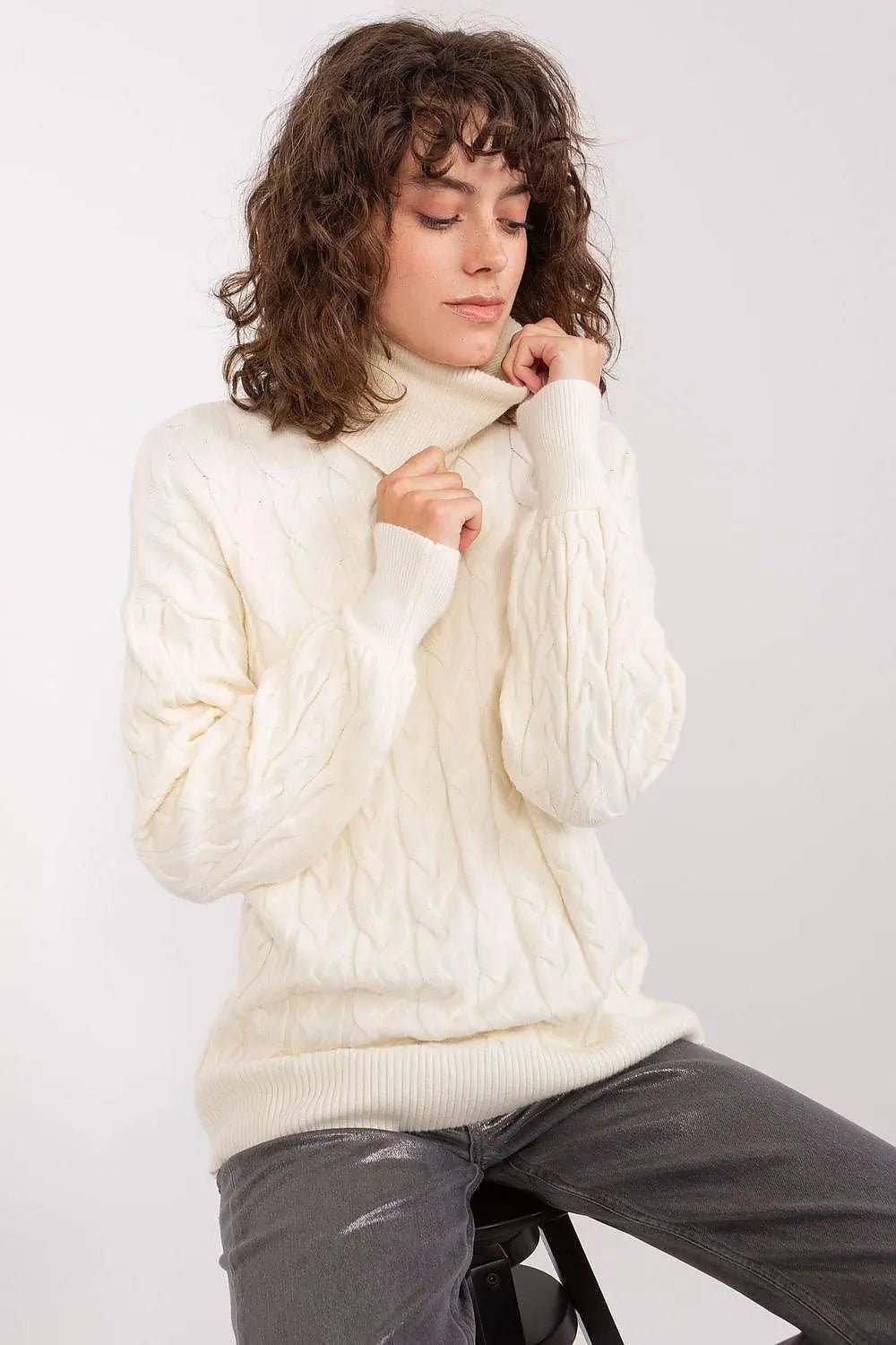 AT long sleeve turtleneck sweater - Honesty Sales