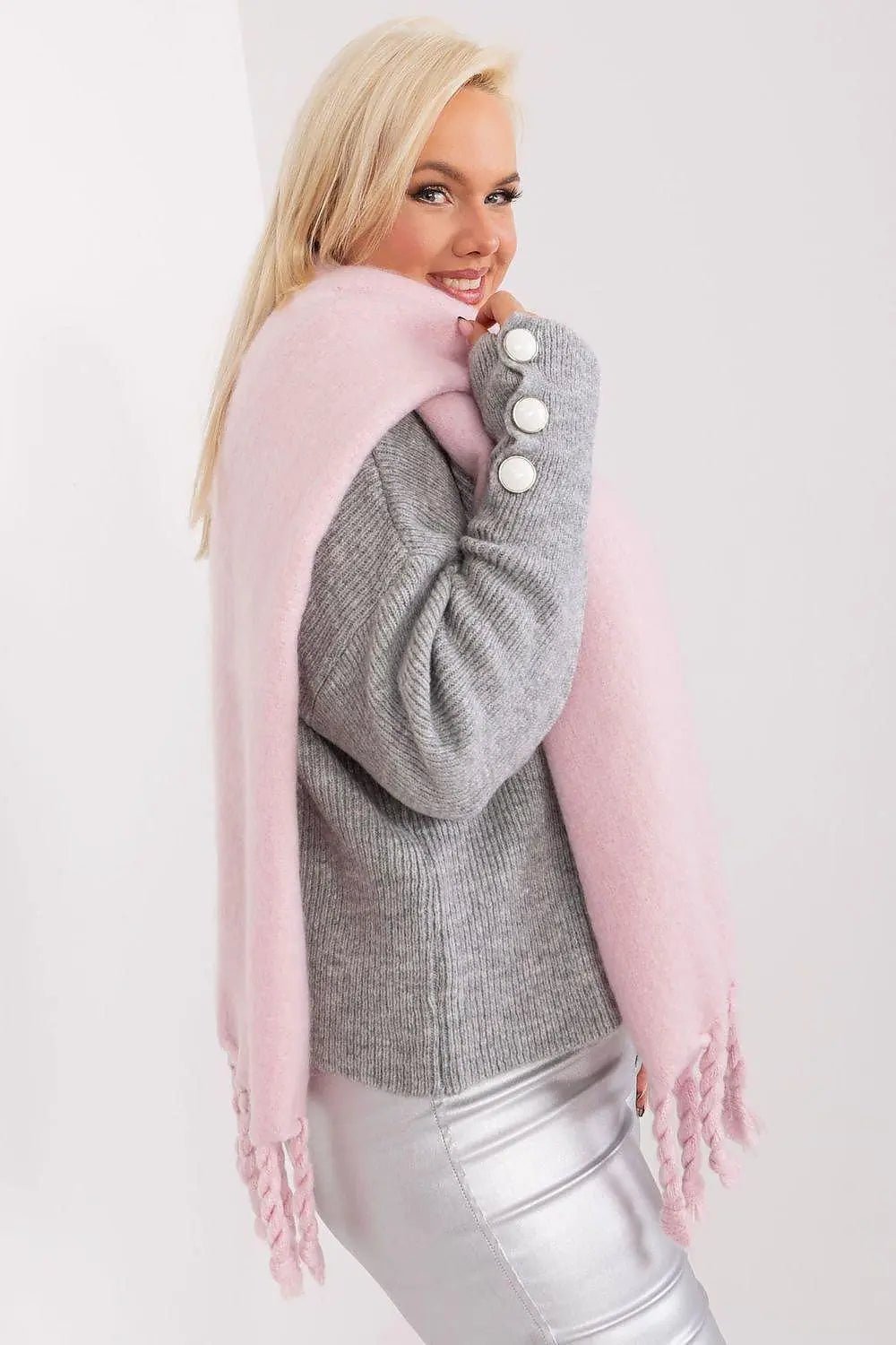 AT long, smooth-textured shawl - Honesty Sales