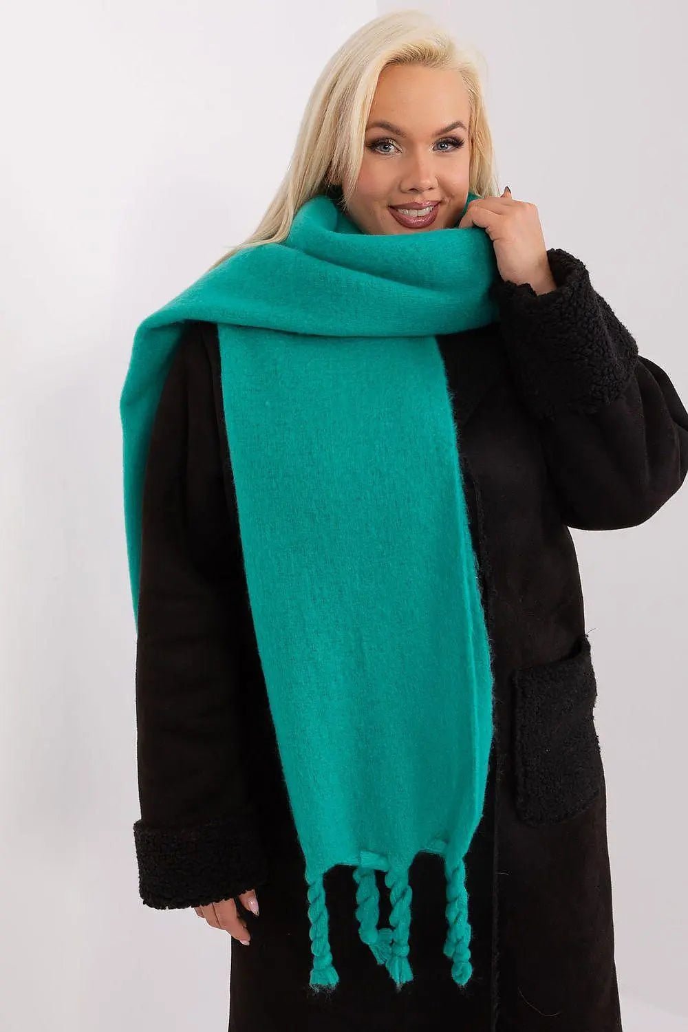 AT long, smooth-textured shawl - Honesty Sales