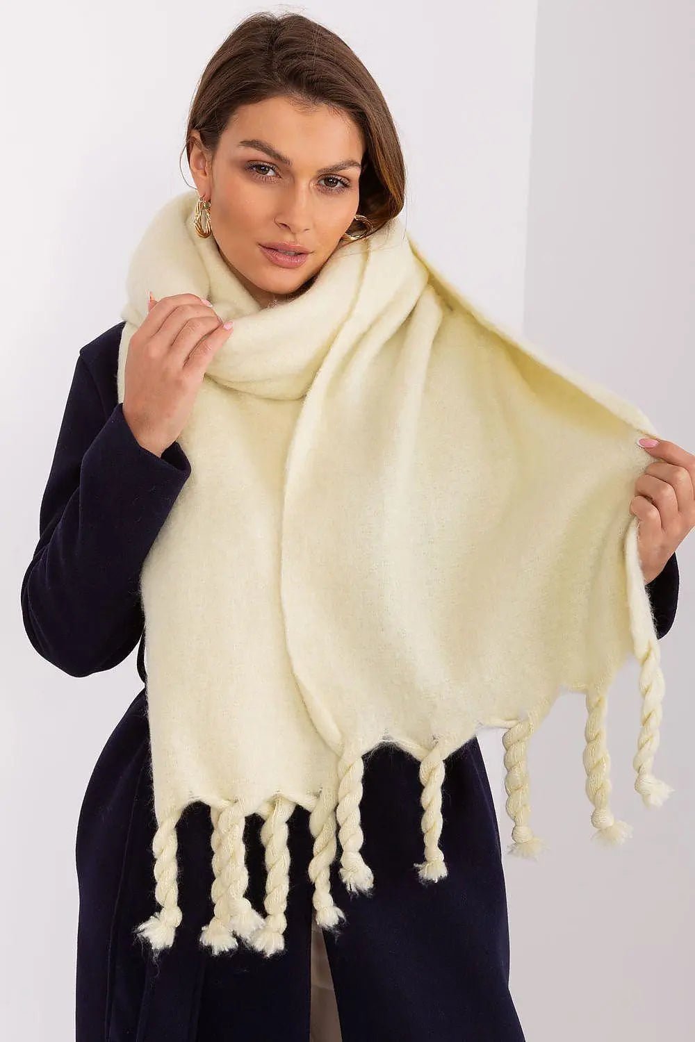 AT long, smooth-textured shawl - Honesty Sales