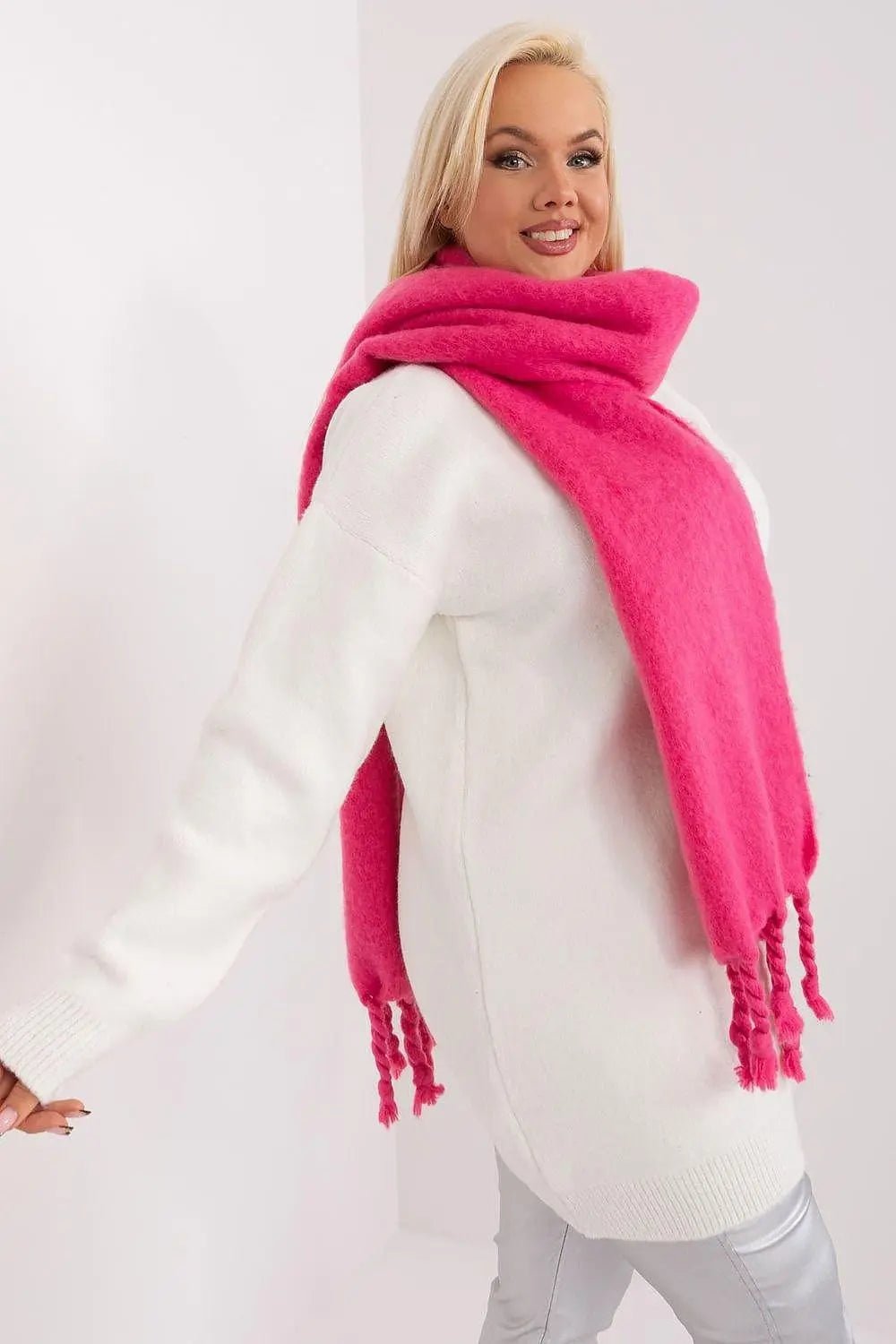 AT long, smooth-textured shawl - Honesty Sales