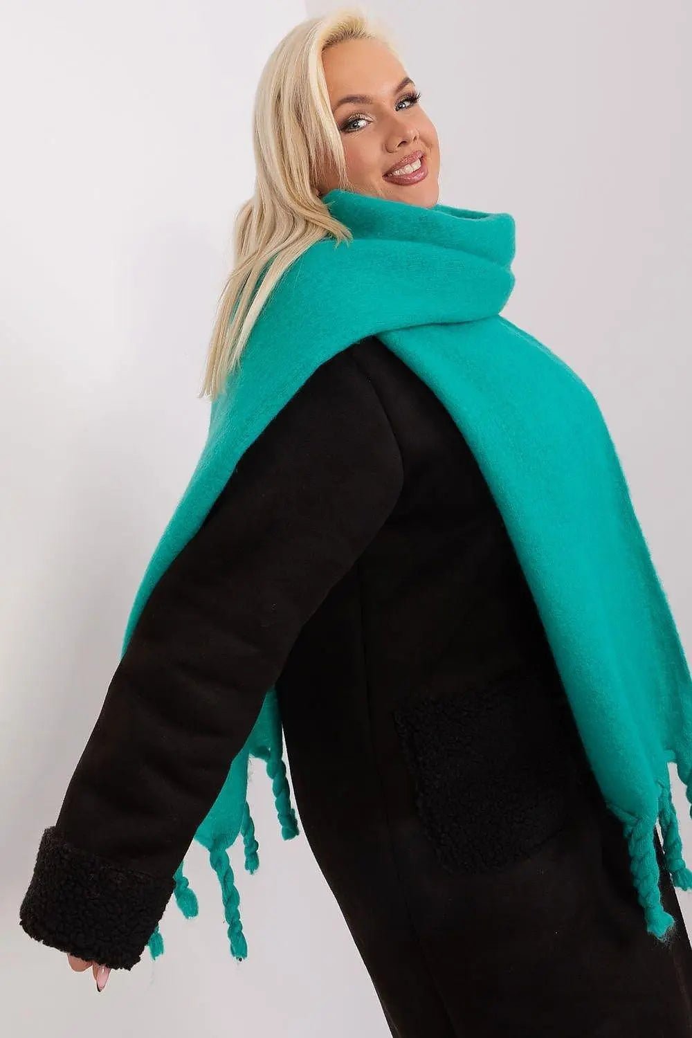 AT long, smooth-textured shawl - Honesty Sales