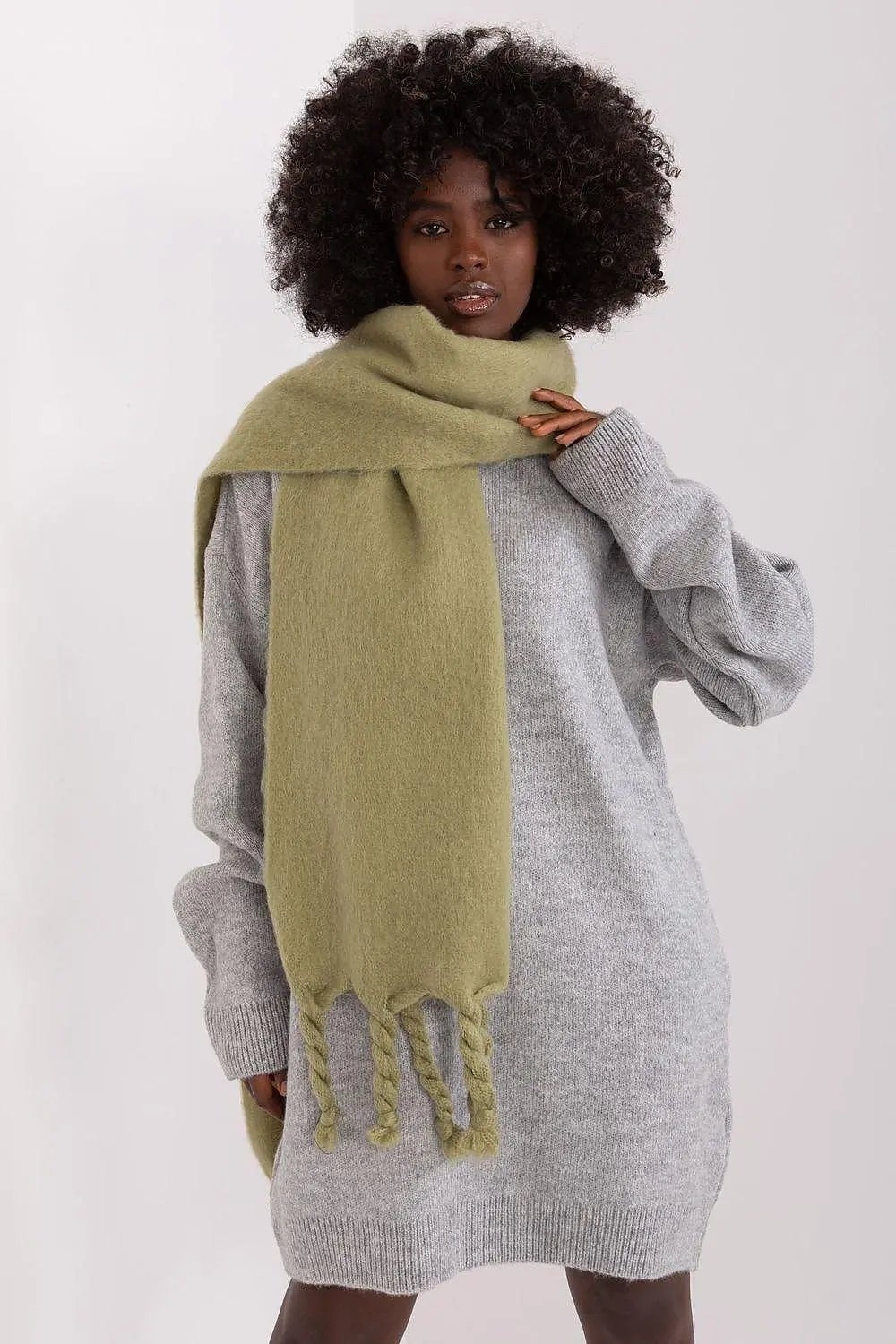 AT long, smooth-textured shawl - Honesty Sales
