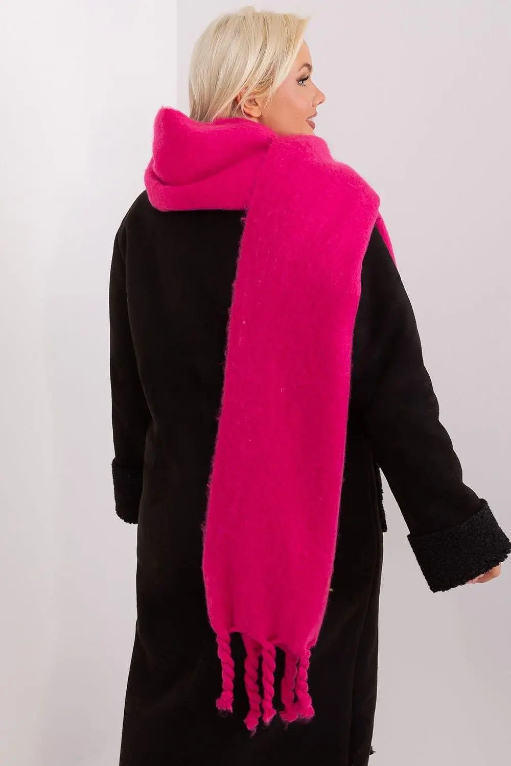 AT long, smooth-textured shawl - Honesty Sales