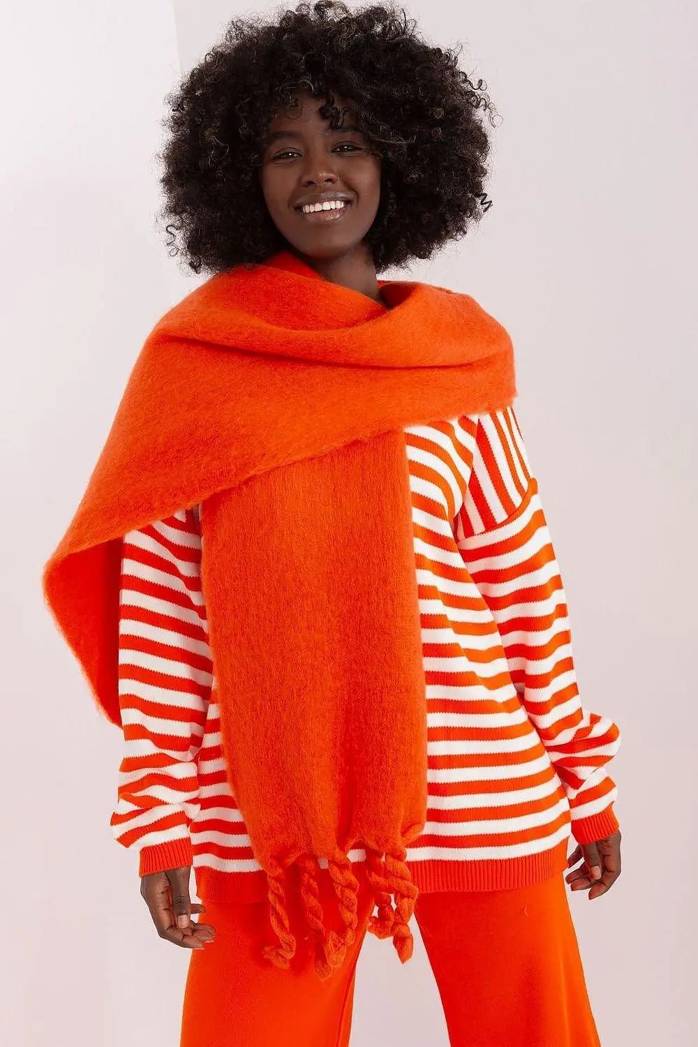 AT long, smooth-textured shawl - Honesty Sales