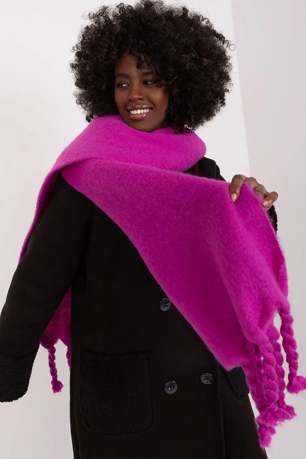 AT long, smooth-textured shawl - Honesty Sales