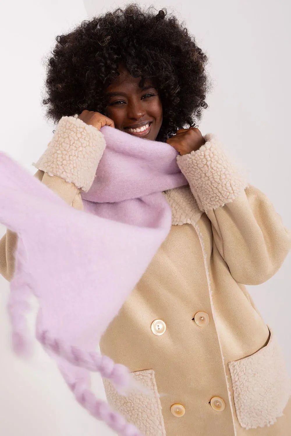 AT long, smooth-textured shawl - Honesty Sales