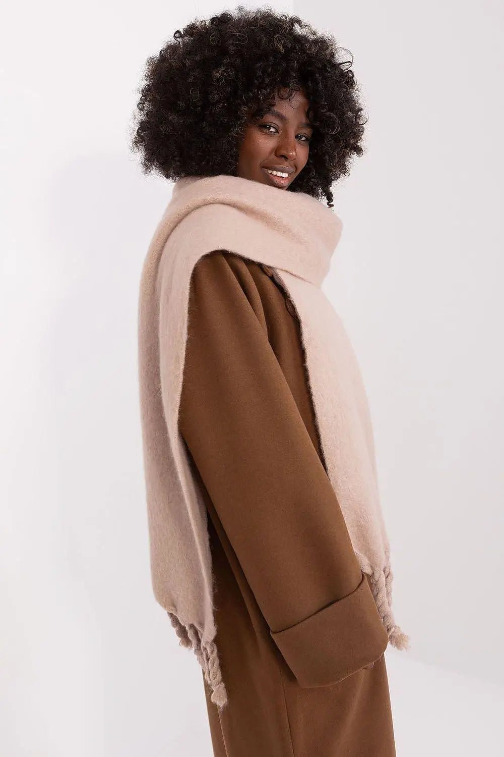 AT long, smooth-textured shawl - Honesty Sales