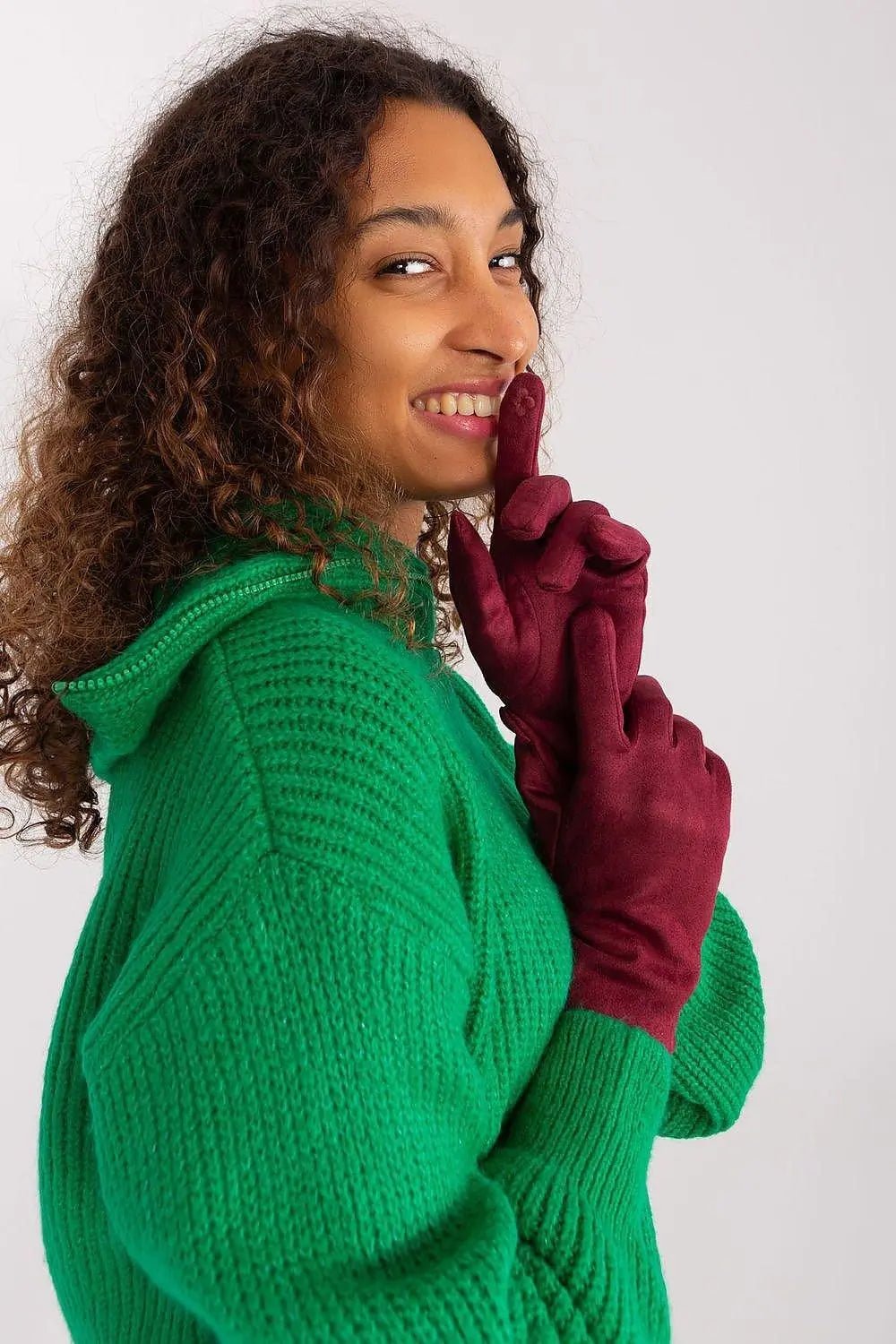 AT Sleek Insulated Gloves with Embroidered Touchscreen Access - Honesty Sales