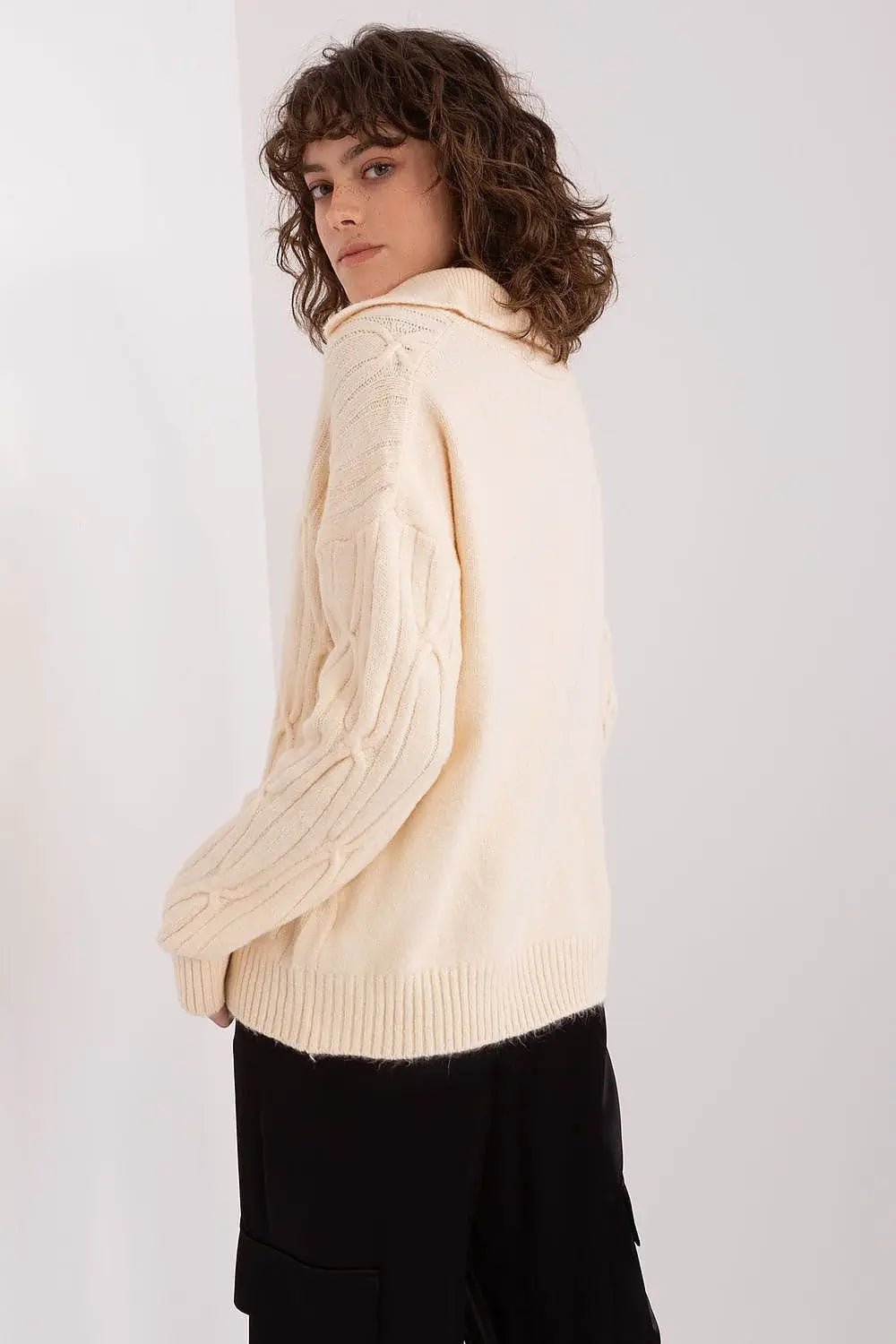 AT stylish and feel comfortable womens sweater - Honesty Sales